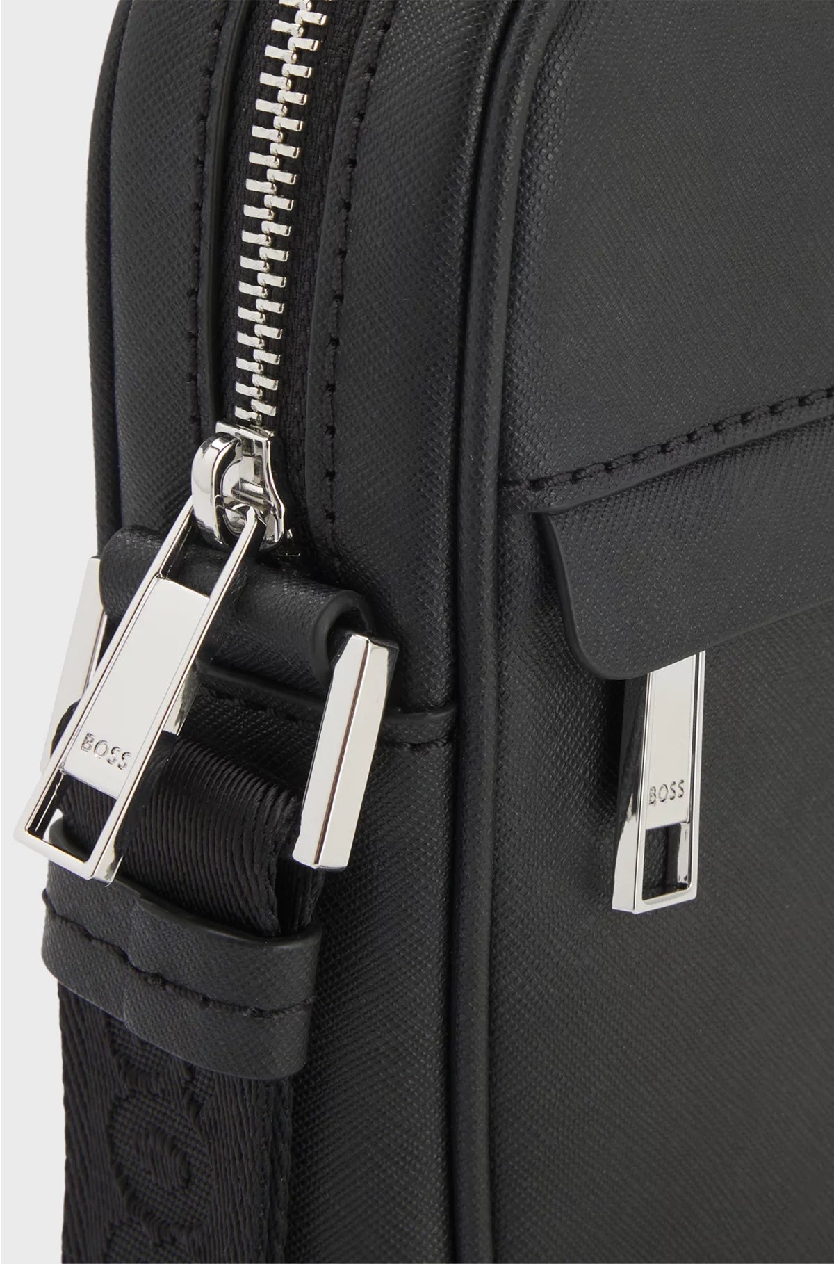 REPORTER BAG WITH SIGNATURE STRIPE AND LOGO DETAIL