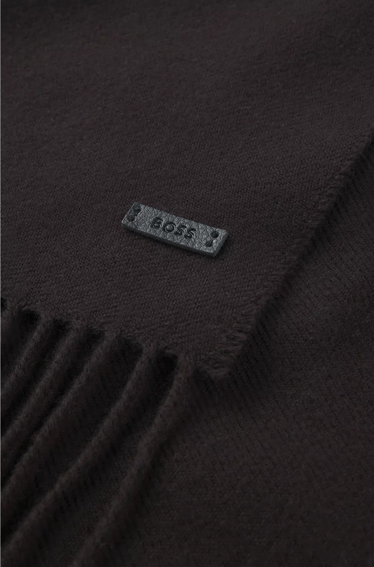 ITALIAN-MADE SCARF IN WOOL WITH LOGO PATCH