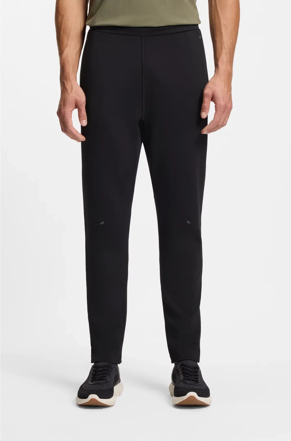 QUICK-DRY TROUSERS WITH REFLECTIVE BRANDING