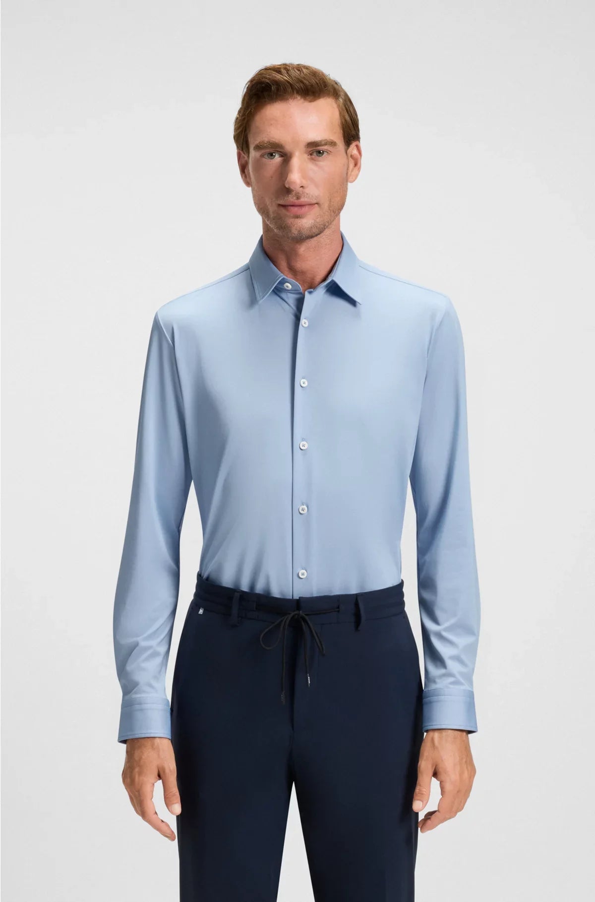 SLIM-FIT SHIRT IN STRUCTURED PERFORMANCE-STRETCH FABRIC