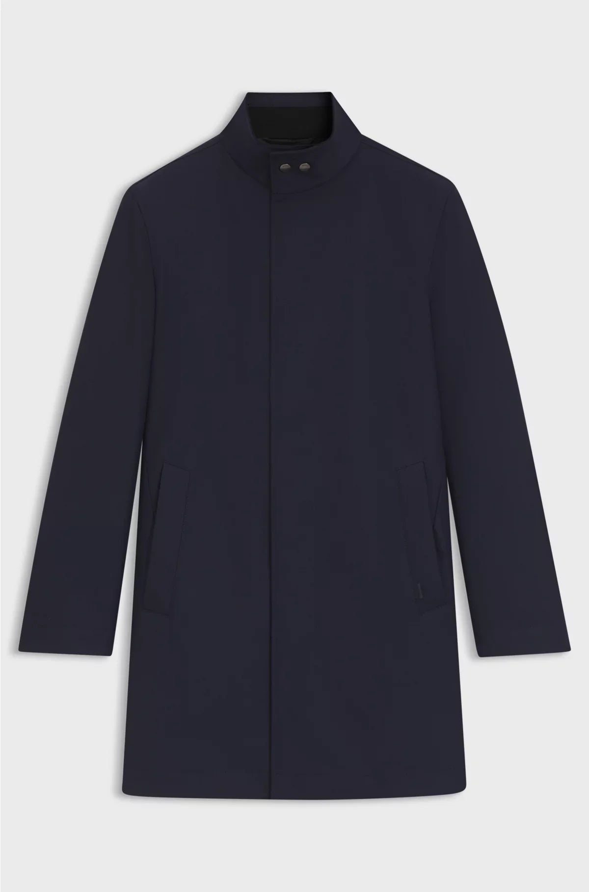 COAT WITH CONCEALED CLOSURE