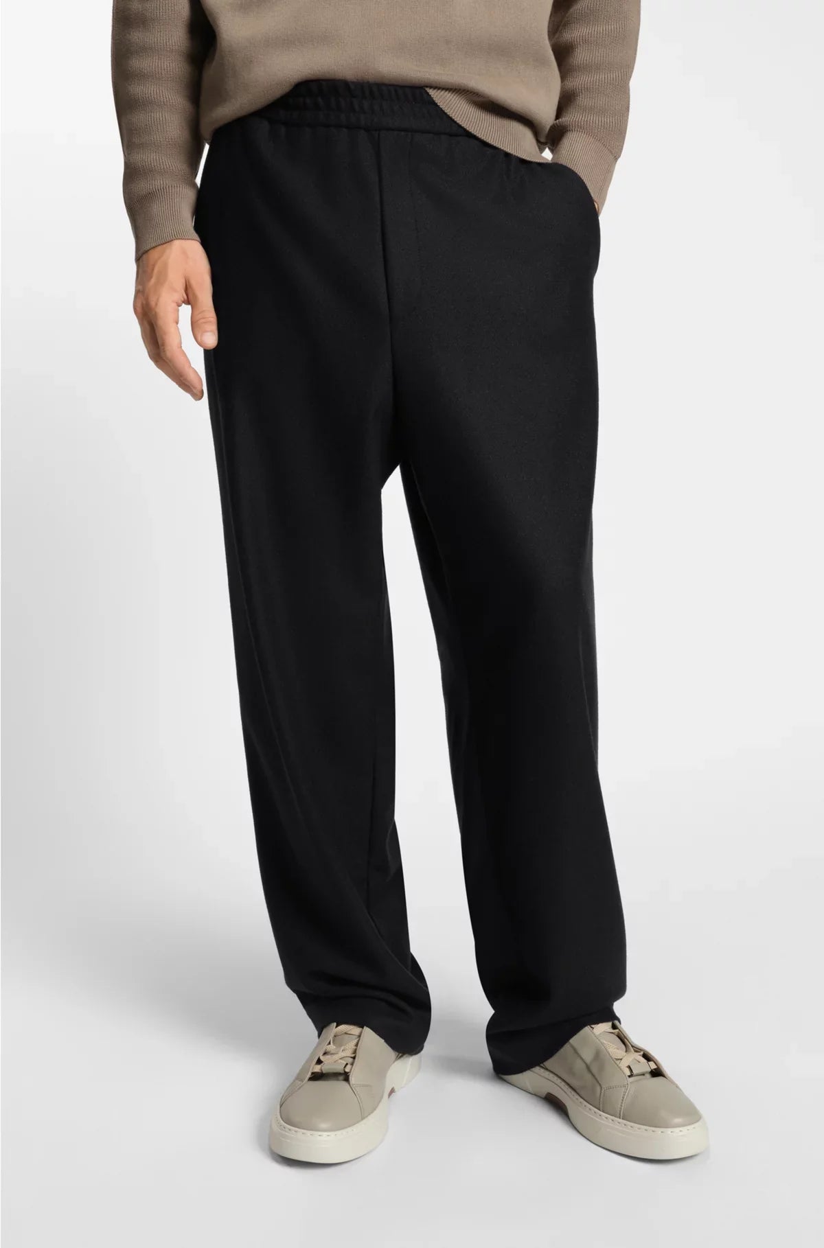 TAPERED-FIT TROUSERS IN A WOOL BLEND