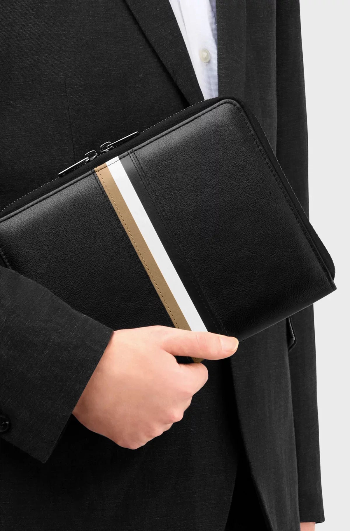 A5 CONFERENCE FOLDER IN FAUX LEATHER WITH SIGNATURE STRIPE