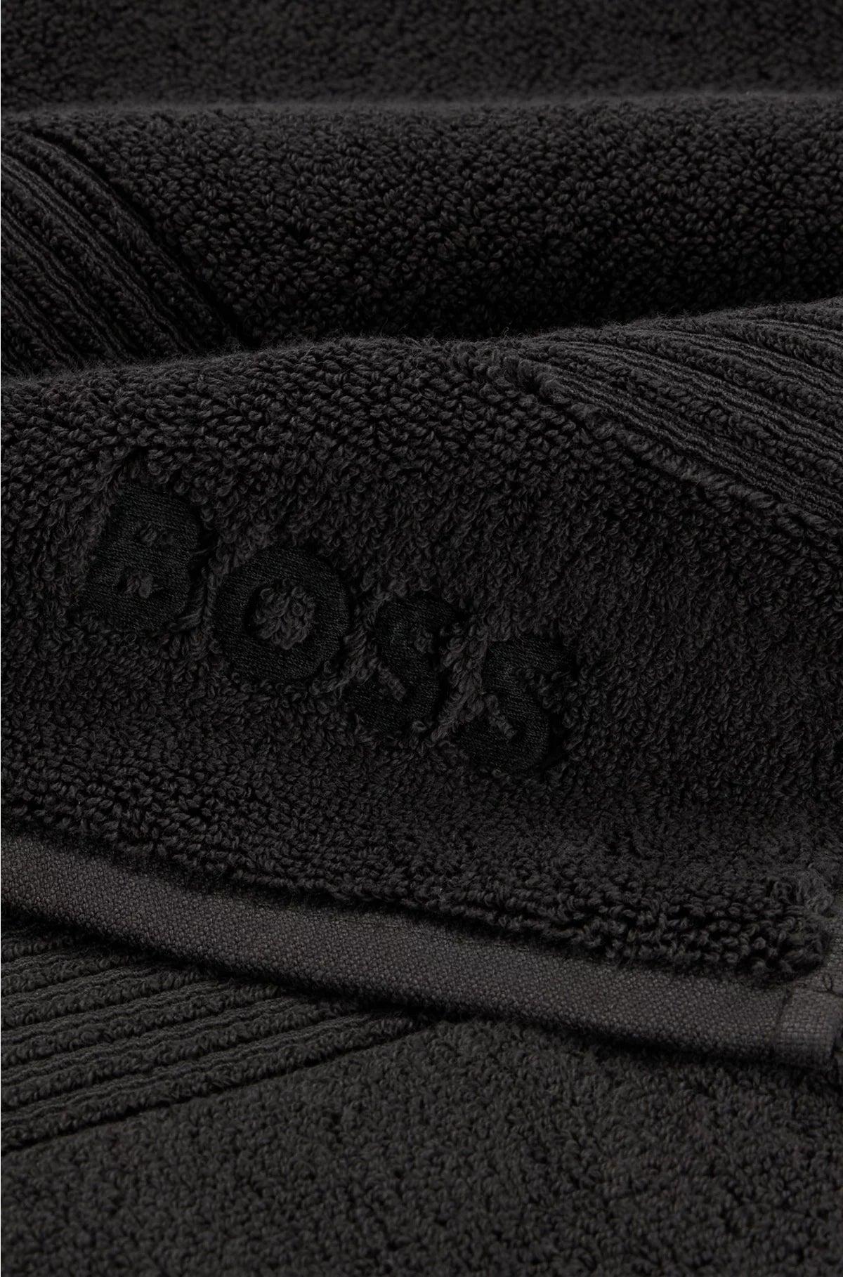 BLACK AEGEAN-COTTON BATH TOWEL WITH TONAL LOGO