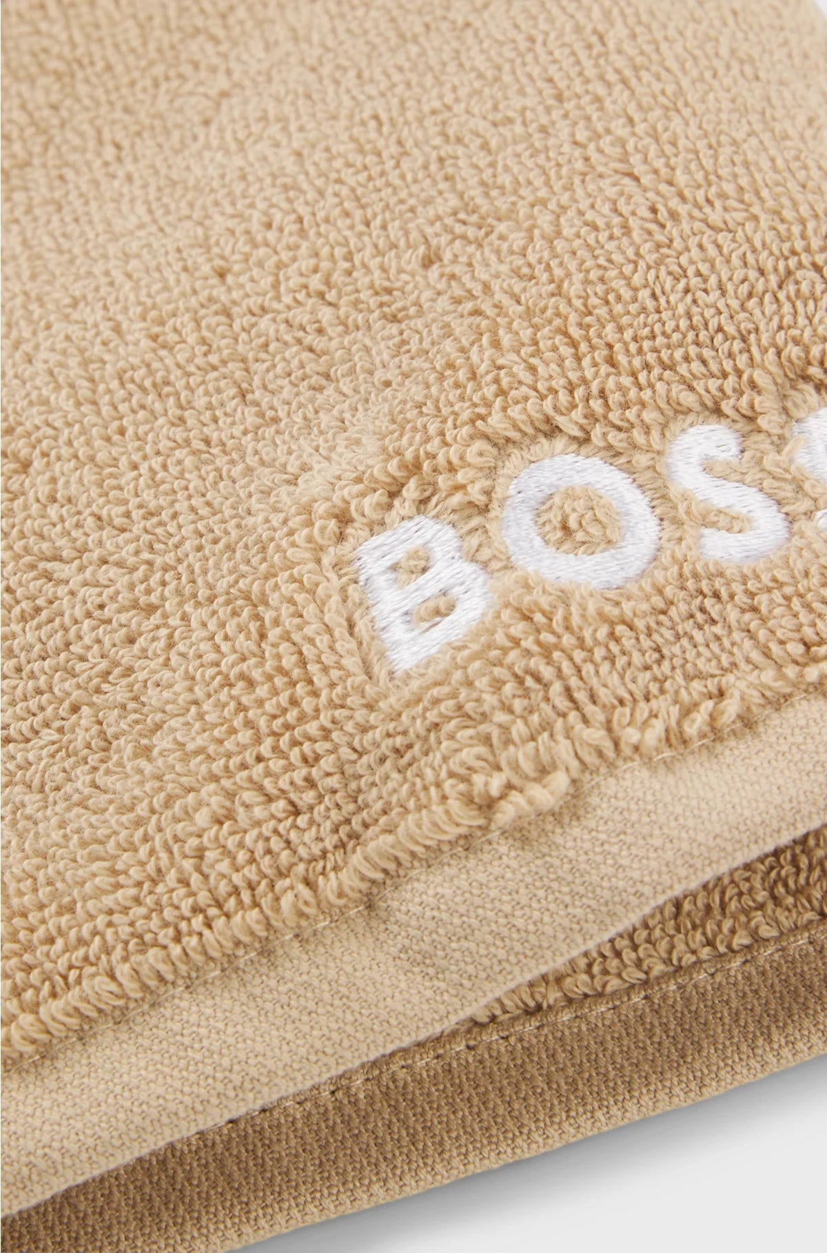 EGYPTIAN-COTTON WASH MITT WITH CONTRAST LOGO