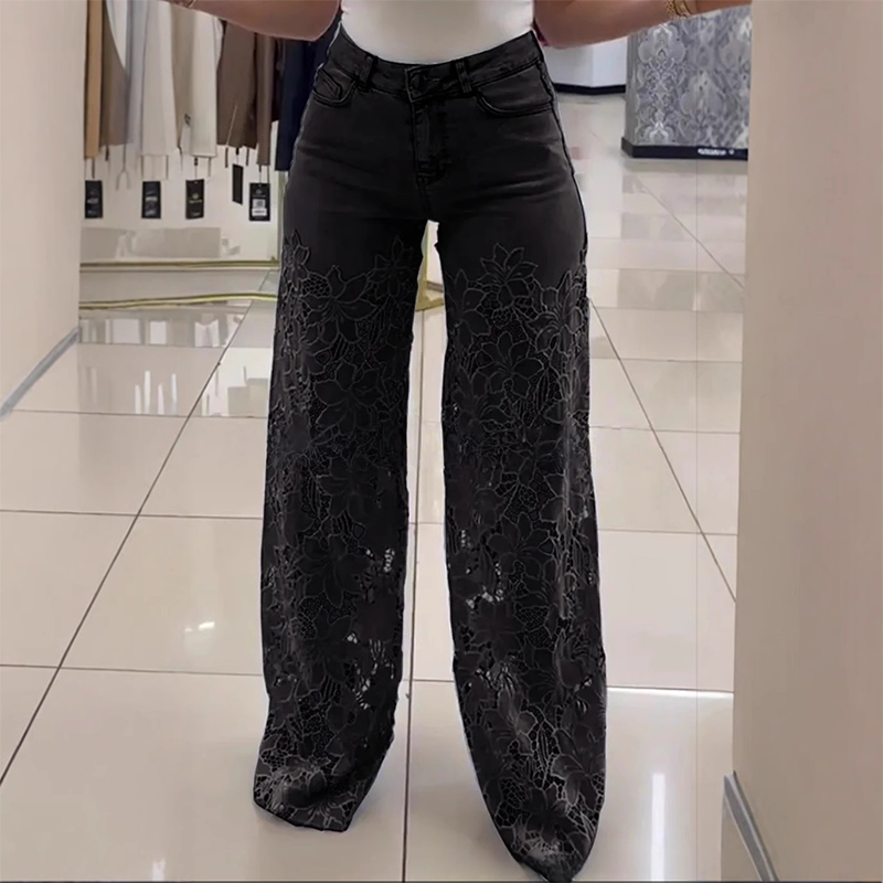 🌸🔥 Jeans con inserti in pizzo