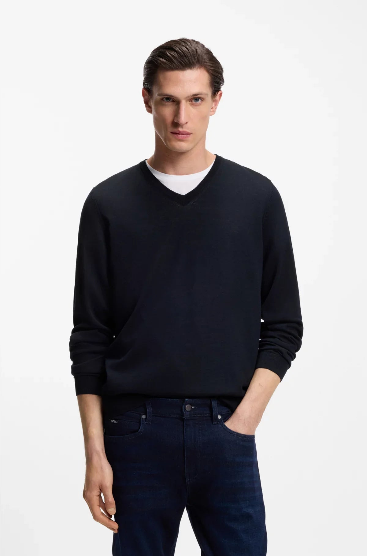 SLIM-FIT V-NECK SWEATER IN VIRGIN WOOL