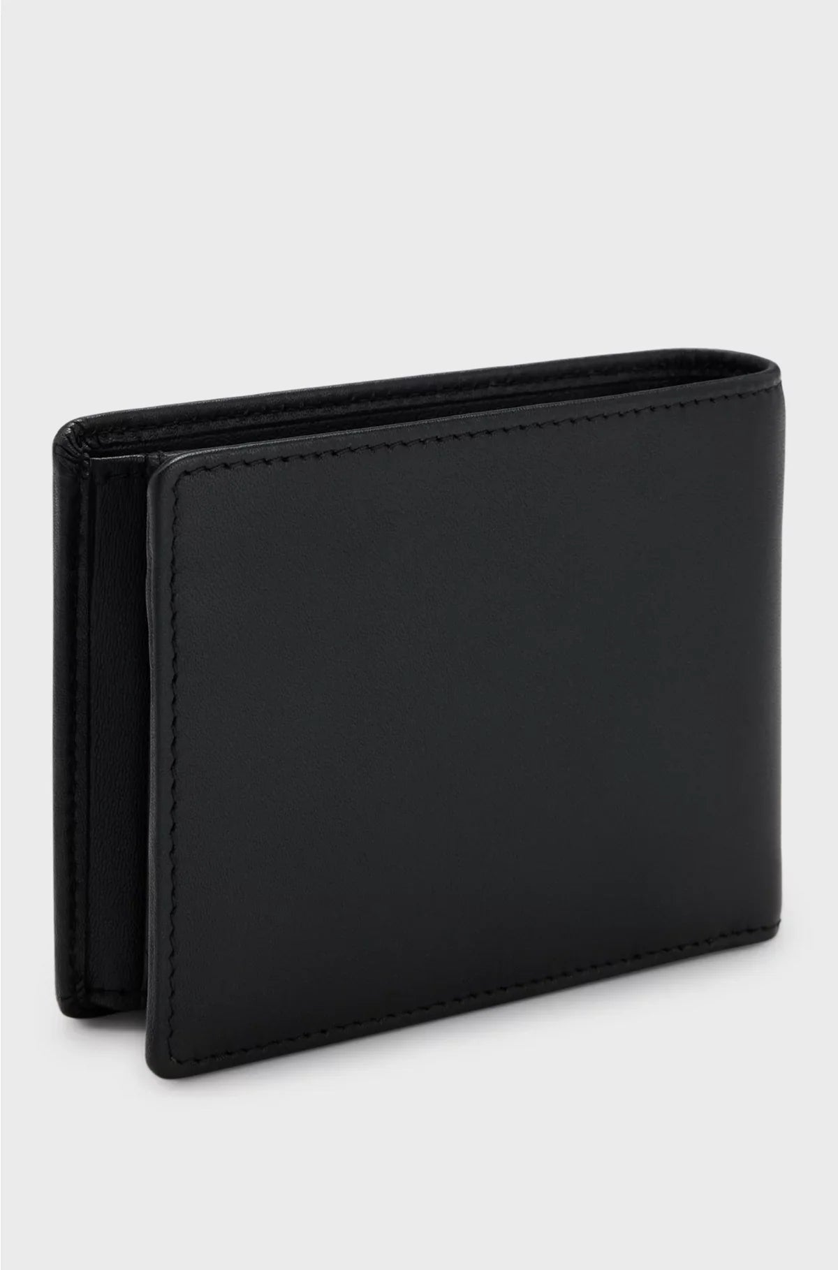 TRI-FOLD WALLET IN MICRO-GRAINED LEATHER