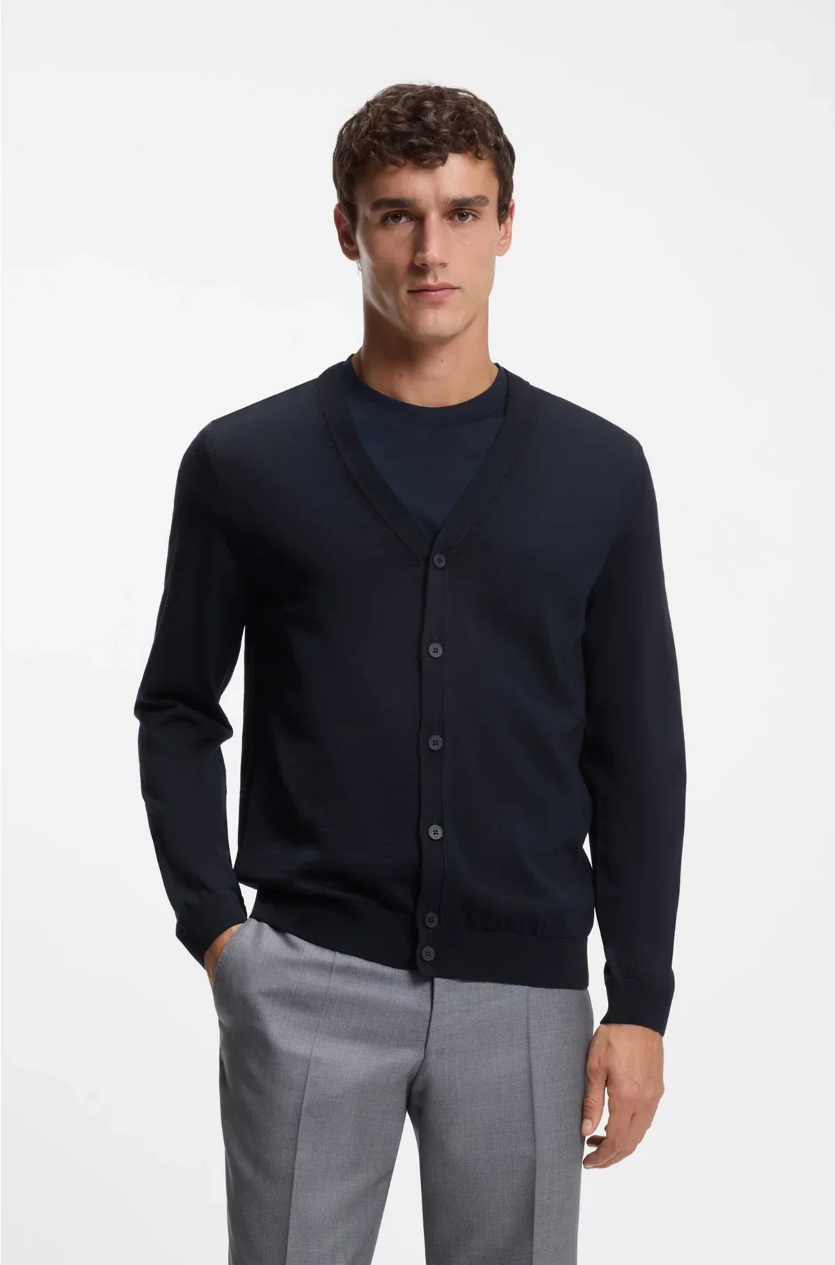 V-NECK CARDIGAN IN VIRGIN WOOL