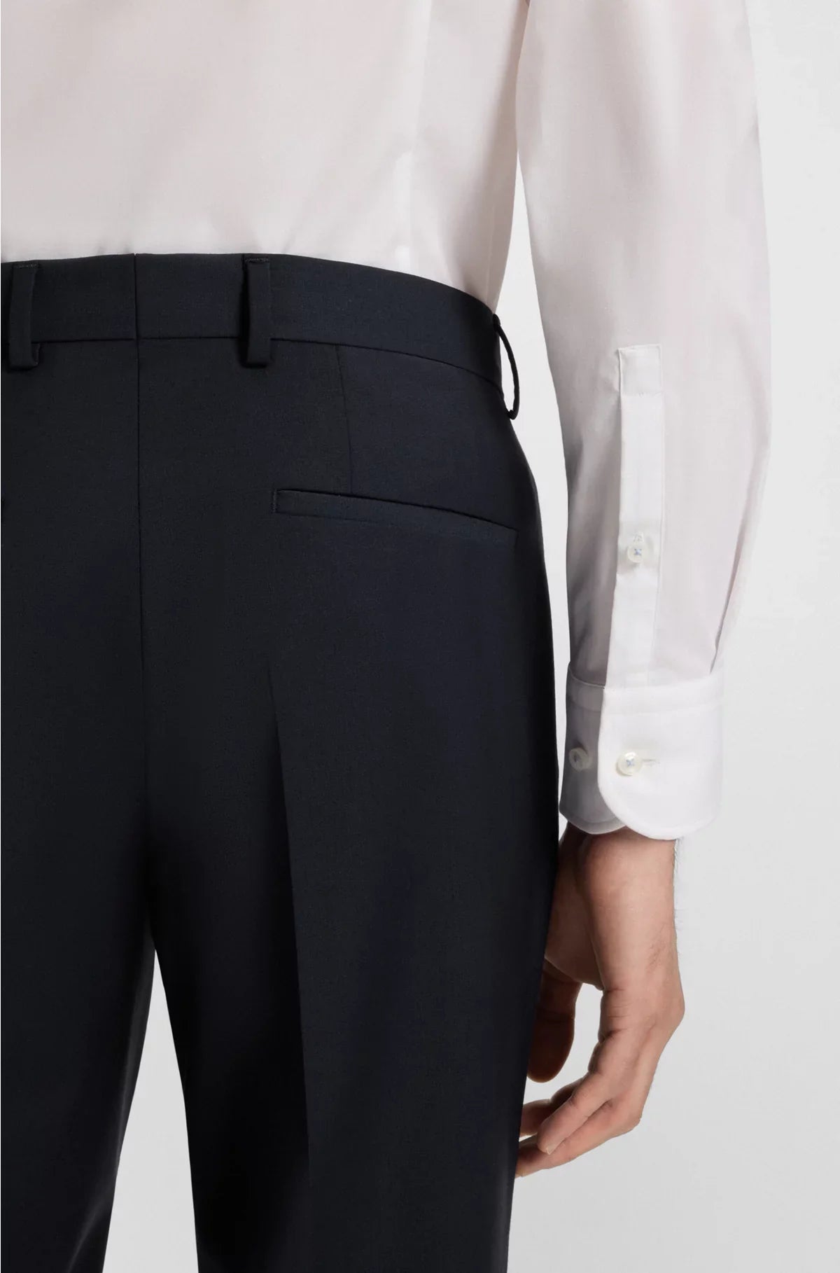 FORMAL TROUSERS IN A WOOL BLEND