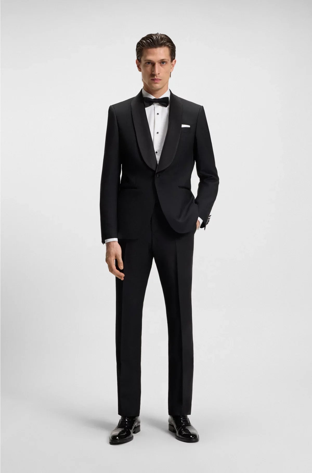 SLIM-FIT DRESS SHIRT IN EASY-IRON STRETCH-COTTON POPLIN