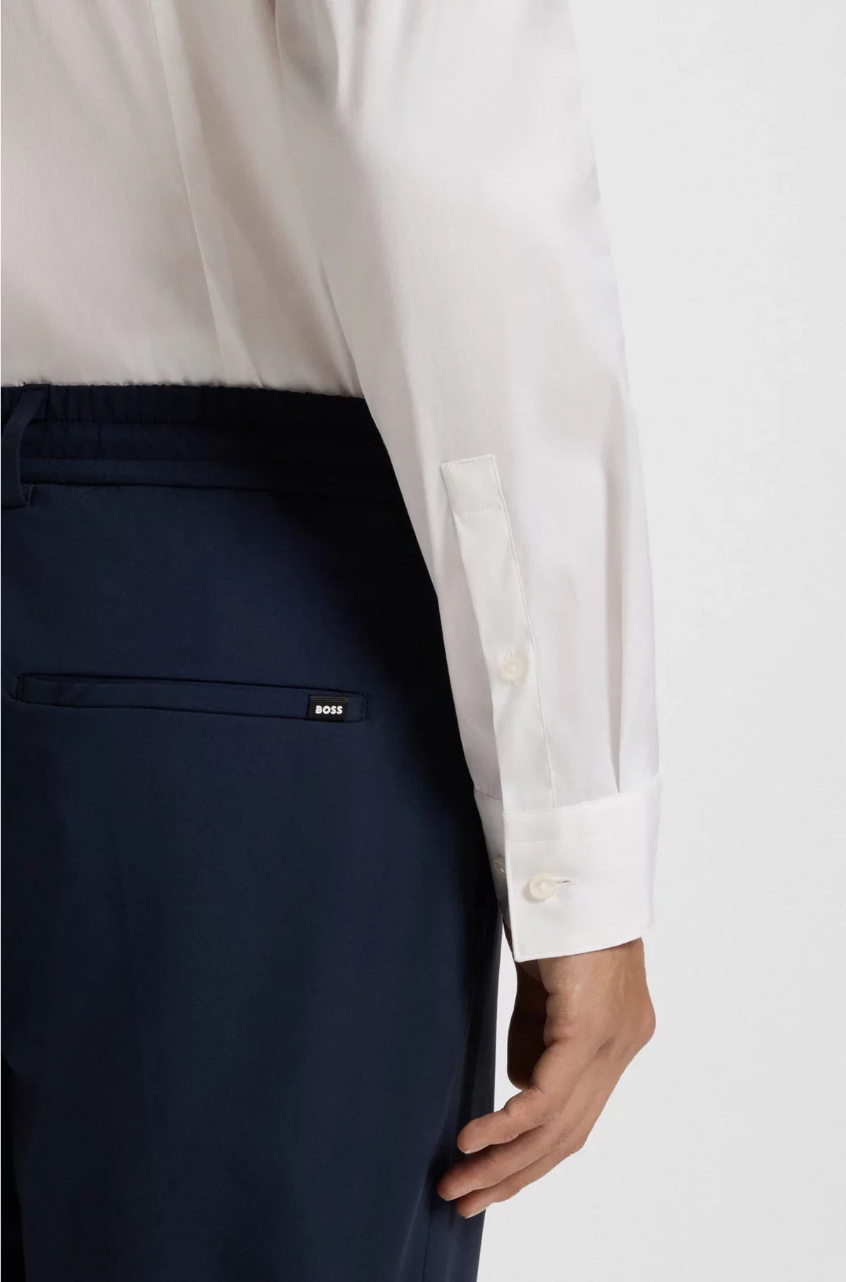 EXTRA-SLIM-FIT SHIRT IN EASY-IRON COTTON-BLEND POPLIN