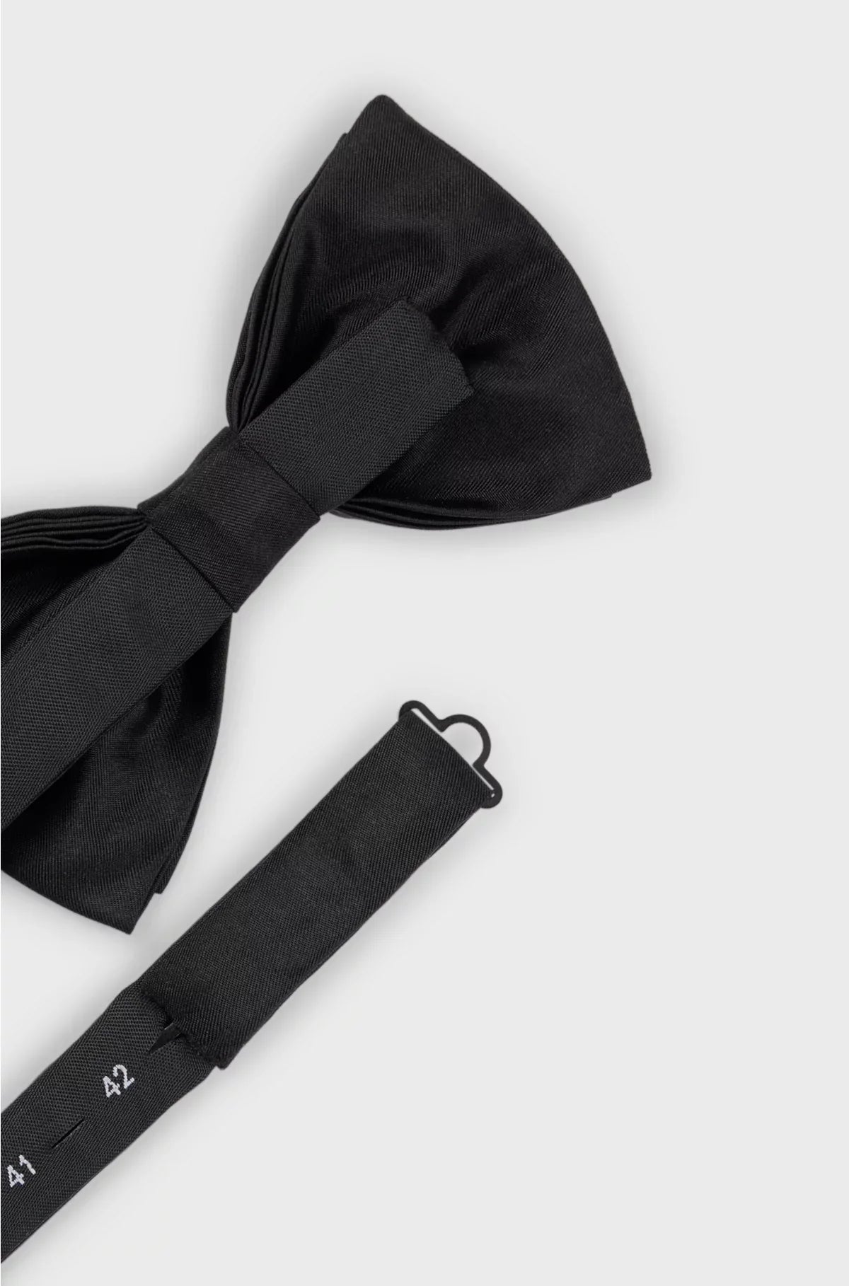 SILK BOW TIE AND CUMMERBUND GIFT SET