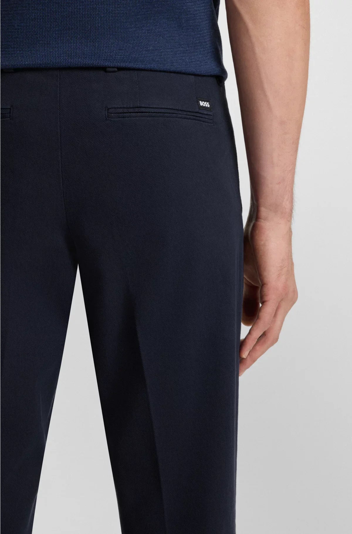 SLIM-FIT CHINOS IN A STRETCH-COTTON BLEND