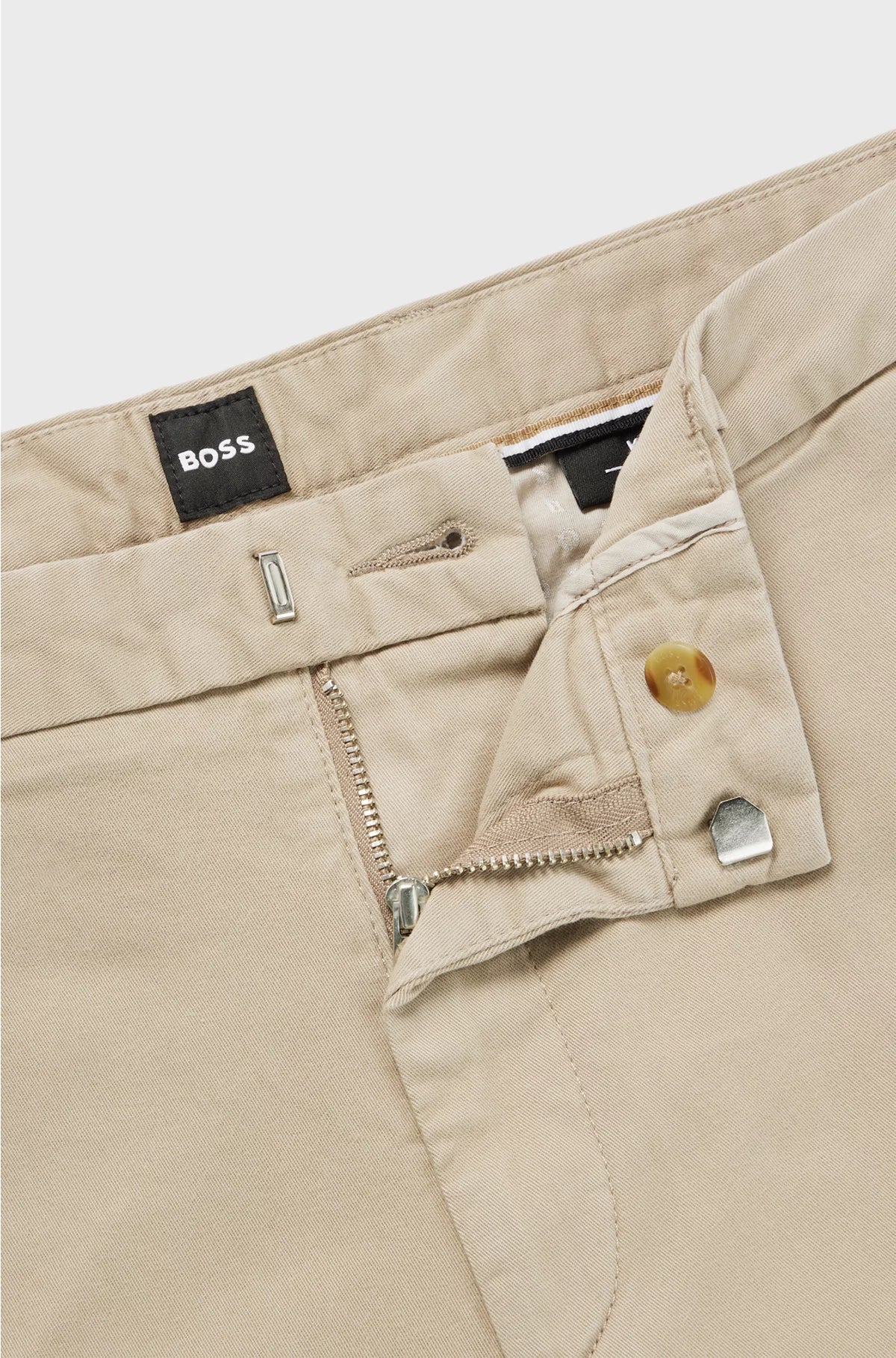 SLIM-FIT CHINOS IN STRETCH-COTTON GABARDINE