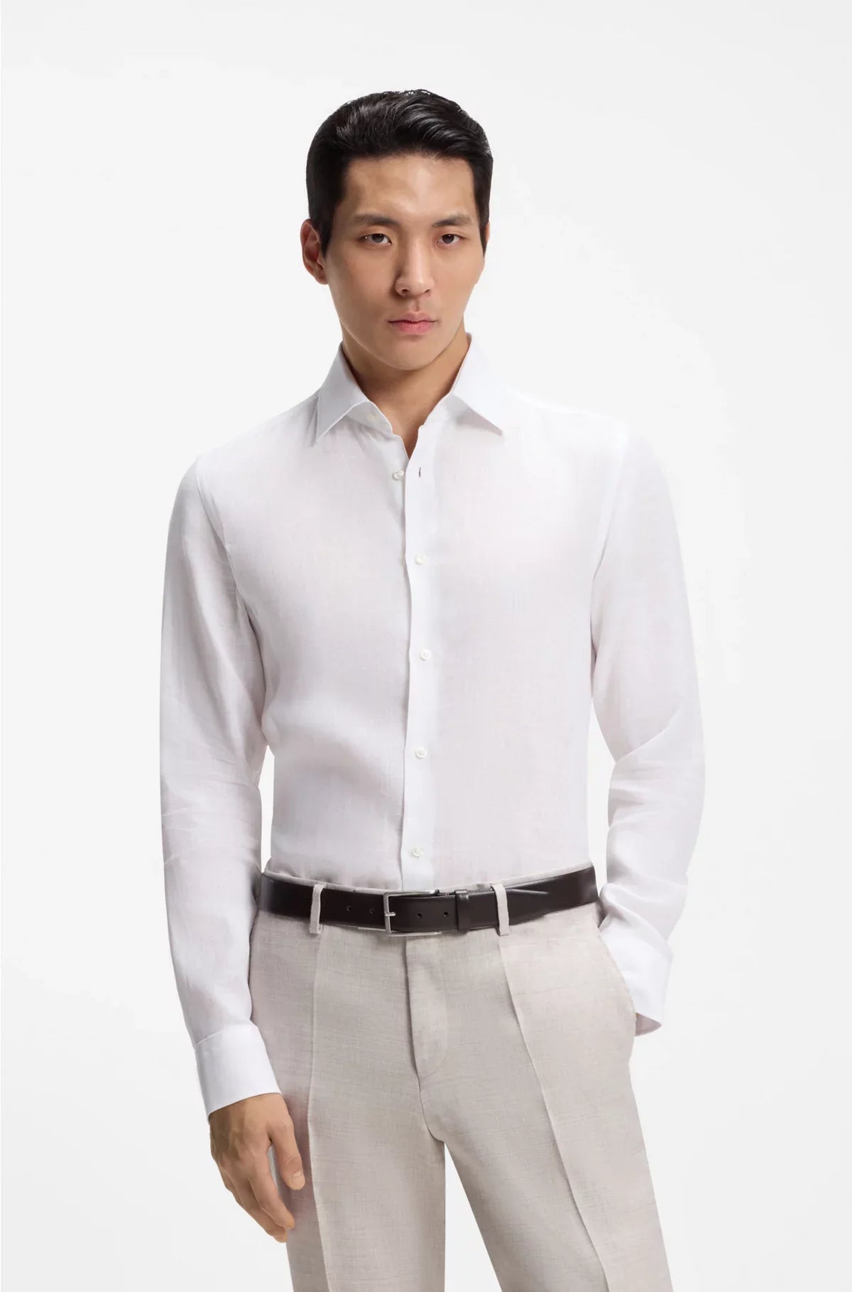 SLIM-FIT SHIRT IN ITALIAN-MADE LINEN