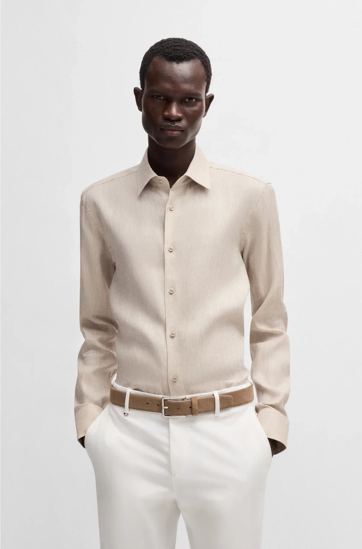 SLIM-FIT SHIRT IN ITALIAN-MADE LINEN