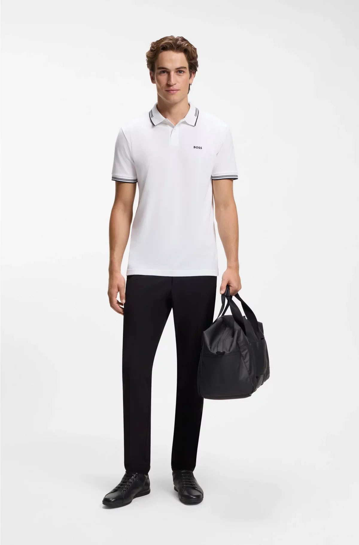 LEATHER TRAINERS WITH ODOUR-CONTROL LINING