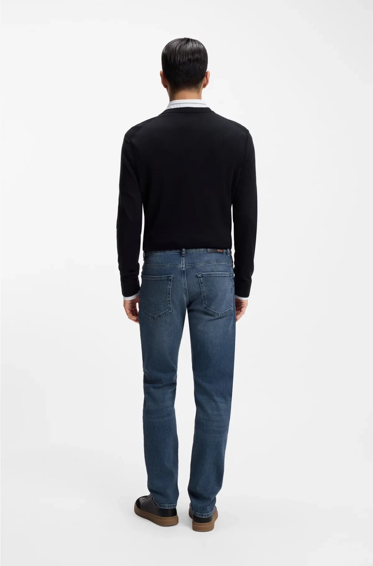 MAINE REGULAR-FIT JEANS IN MID-BLUE COMFORT-STRETCH DENIM