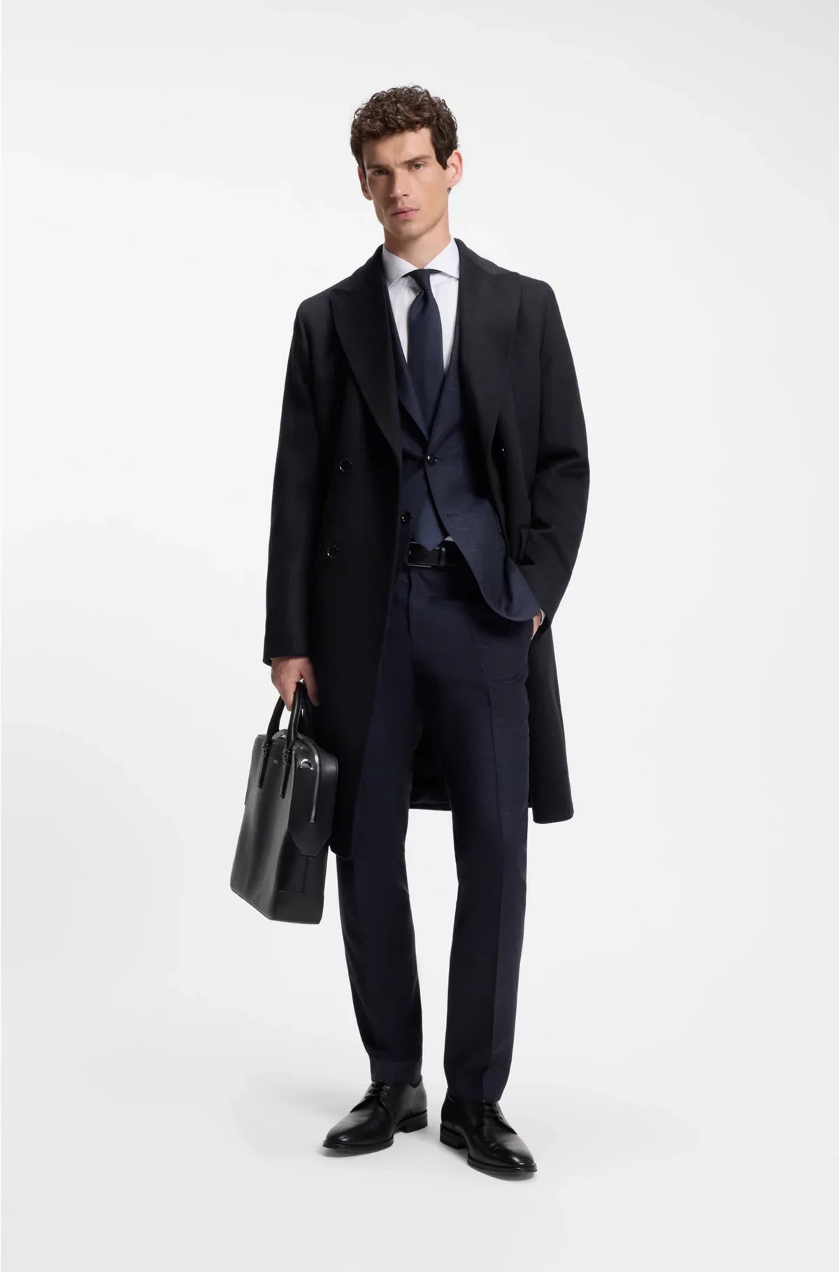 DOUBLE-BREASTED COAT IN WOOL AND CASHMERE