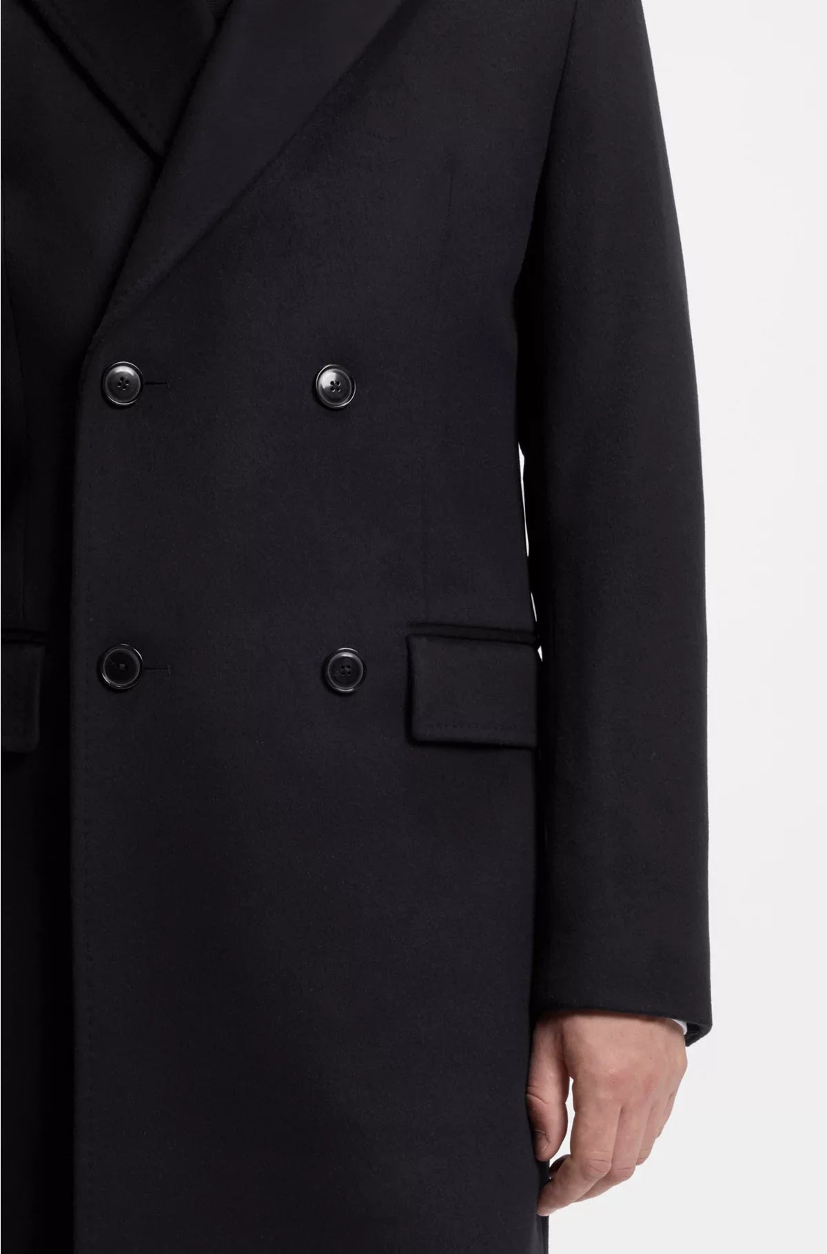 DOUBLE-BREASTED COAT IN WOOL AND CASHMERE