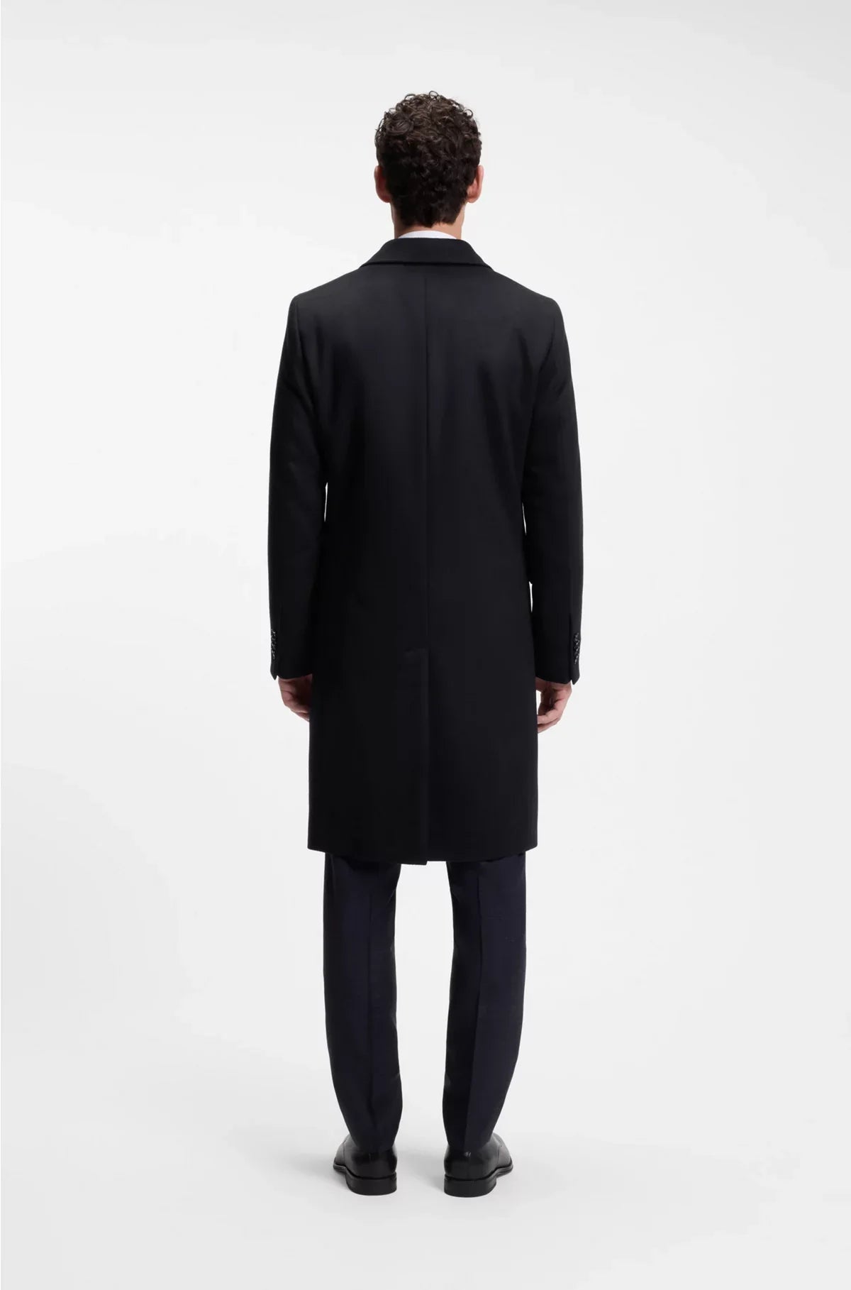 DOUBLE-BREASTED COAT IN WOOL AND CASHMERE