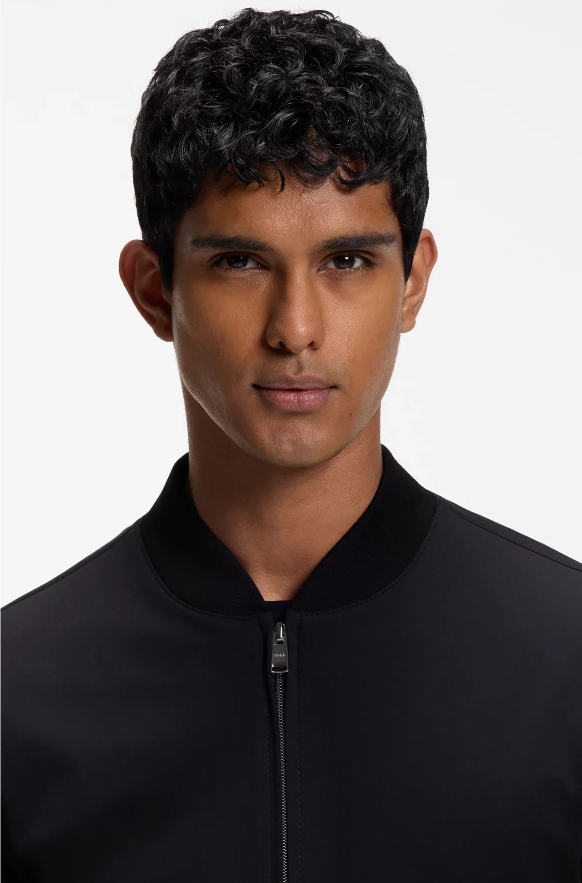 SLIM-FIT JACKET IN PERFORMANCE-STRETCH JERSEY