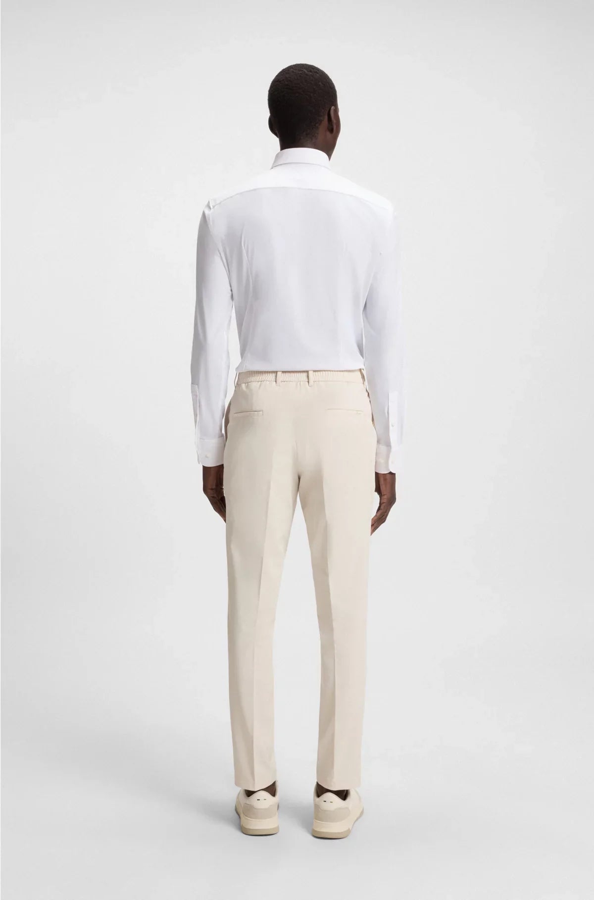 SLIM-FIT SHIRT IN PERFORMANCE-STRETCH JERSEY