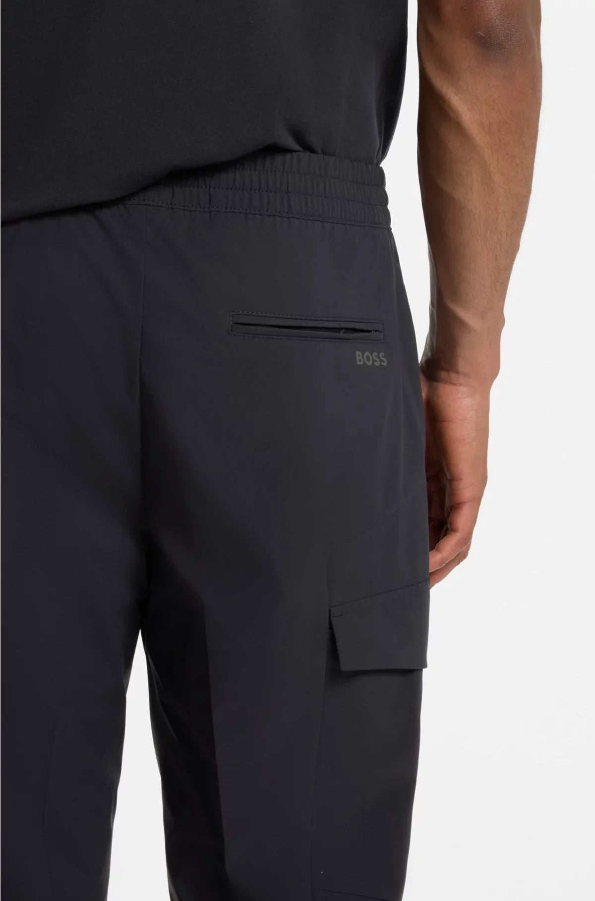 TAPERED-FIT TROUSERS IN EASY-IRON STRETCH POPLIN