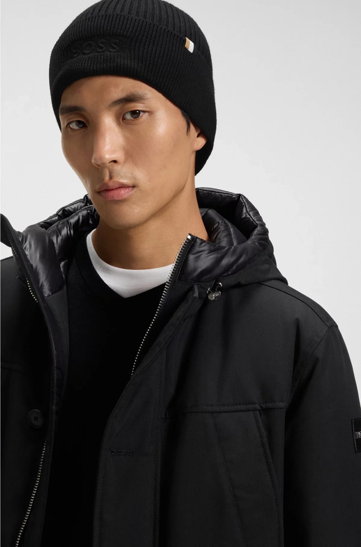 LOGO-EMBROIDERED BEANIE HAT IN WOOL AND COTTON