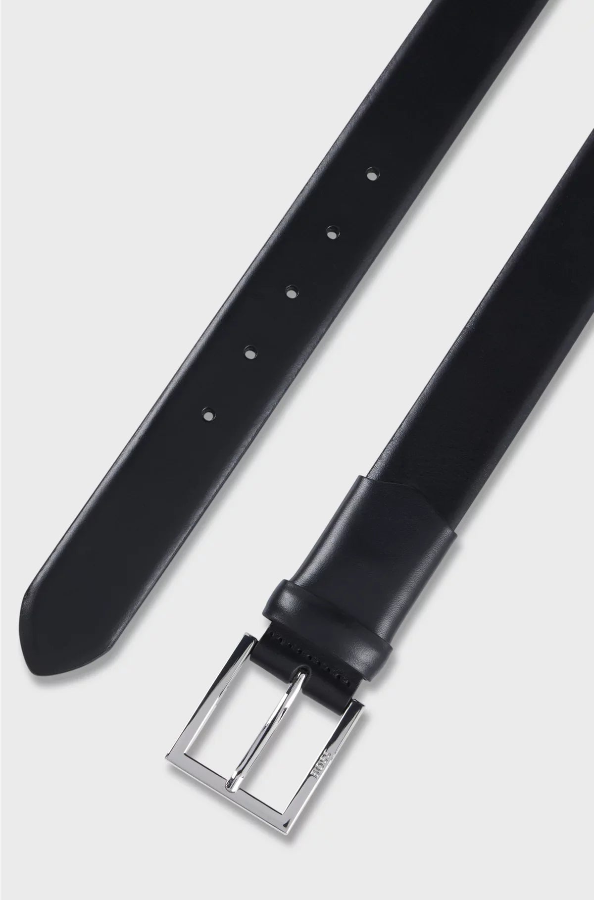 DRESSLETIC LEATHER BELT WITH CONCEALED ELASTICATED SECTION