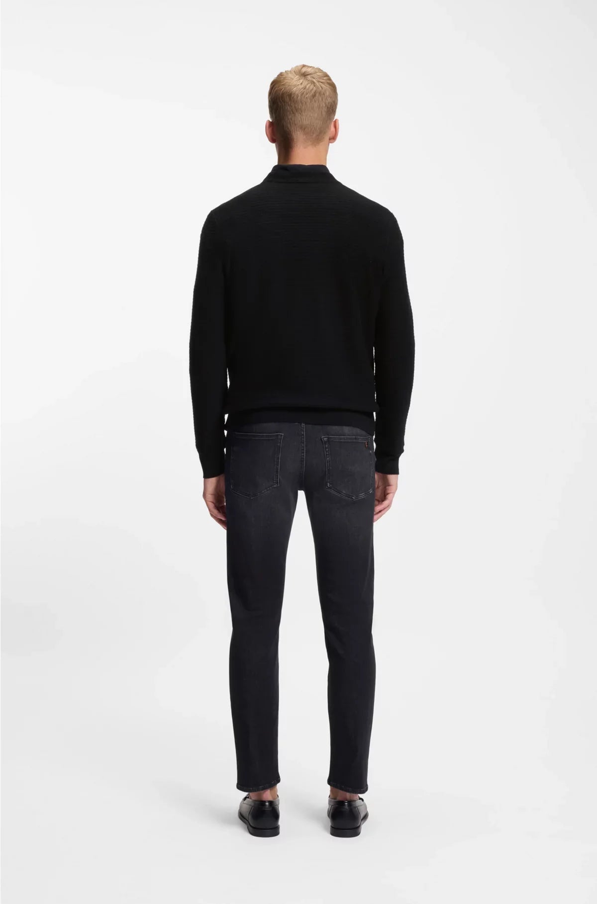 STRUCTURED SWEATER IN COTTON AND CASHMERE WITH LOGO PATCH