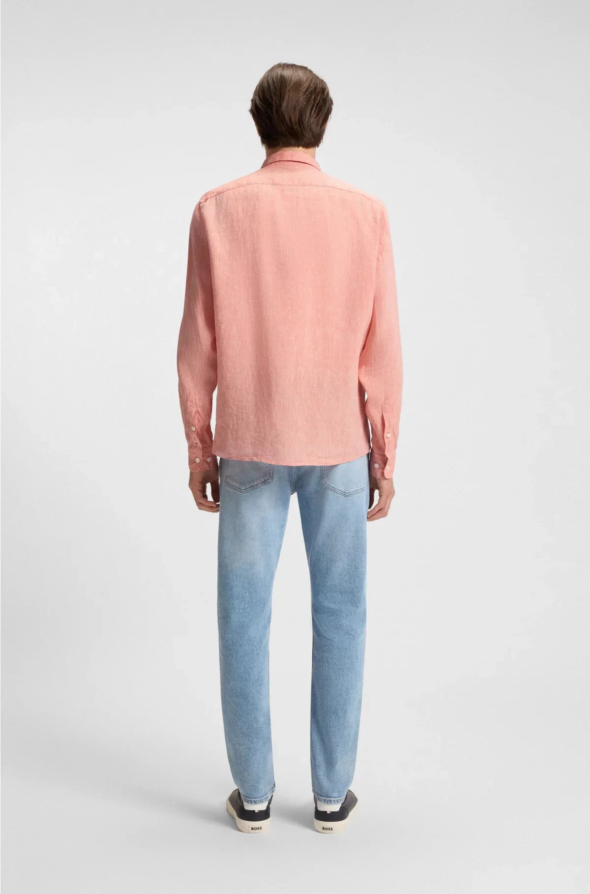 REGULAR-FIT BUTTON-DOWN SHIRT IN LINEN