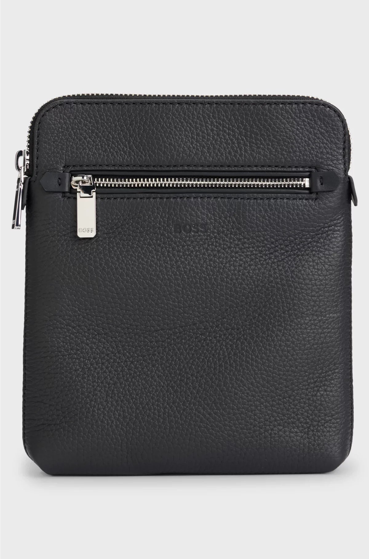 ENVELOPE BAG IN GRAINED ITALIAN LEATHER WITH EMBOSSED LOGO