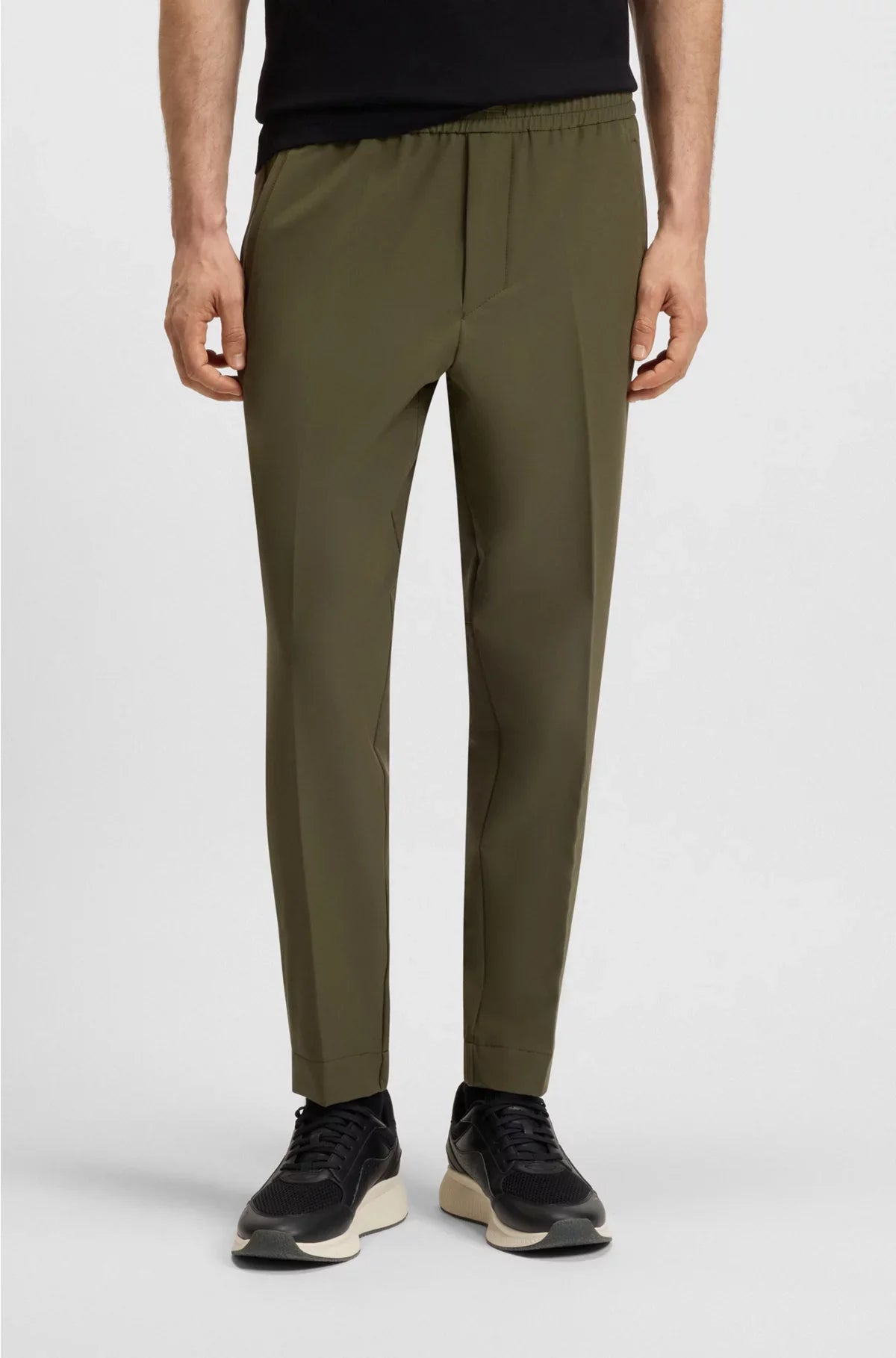 TAPERED-FIT TROUSERS IN WATER-REPELLENT STRETCH FABRIC