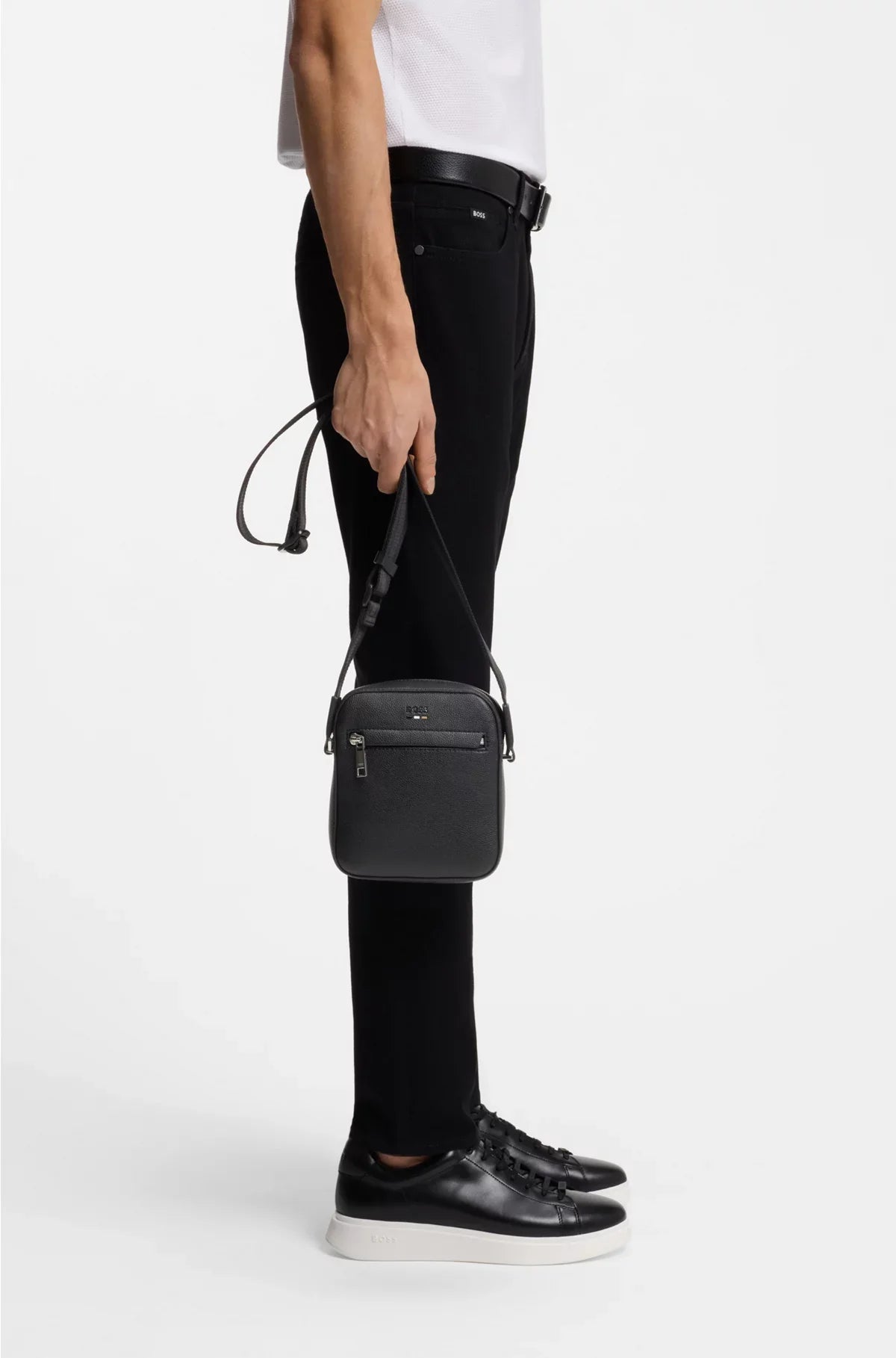 REPORTER BAG WITH EMBOSSED LOGO