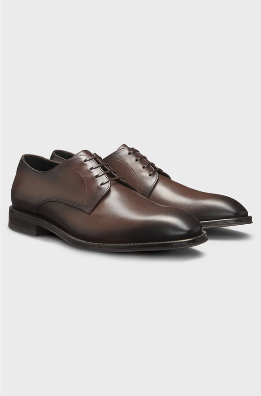 ITALIAN-MADE DERBY SHOES IN LEATHER WITH ORNAMENTAL STITCHING