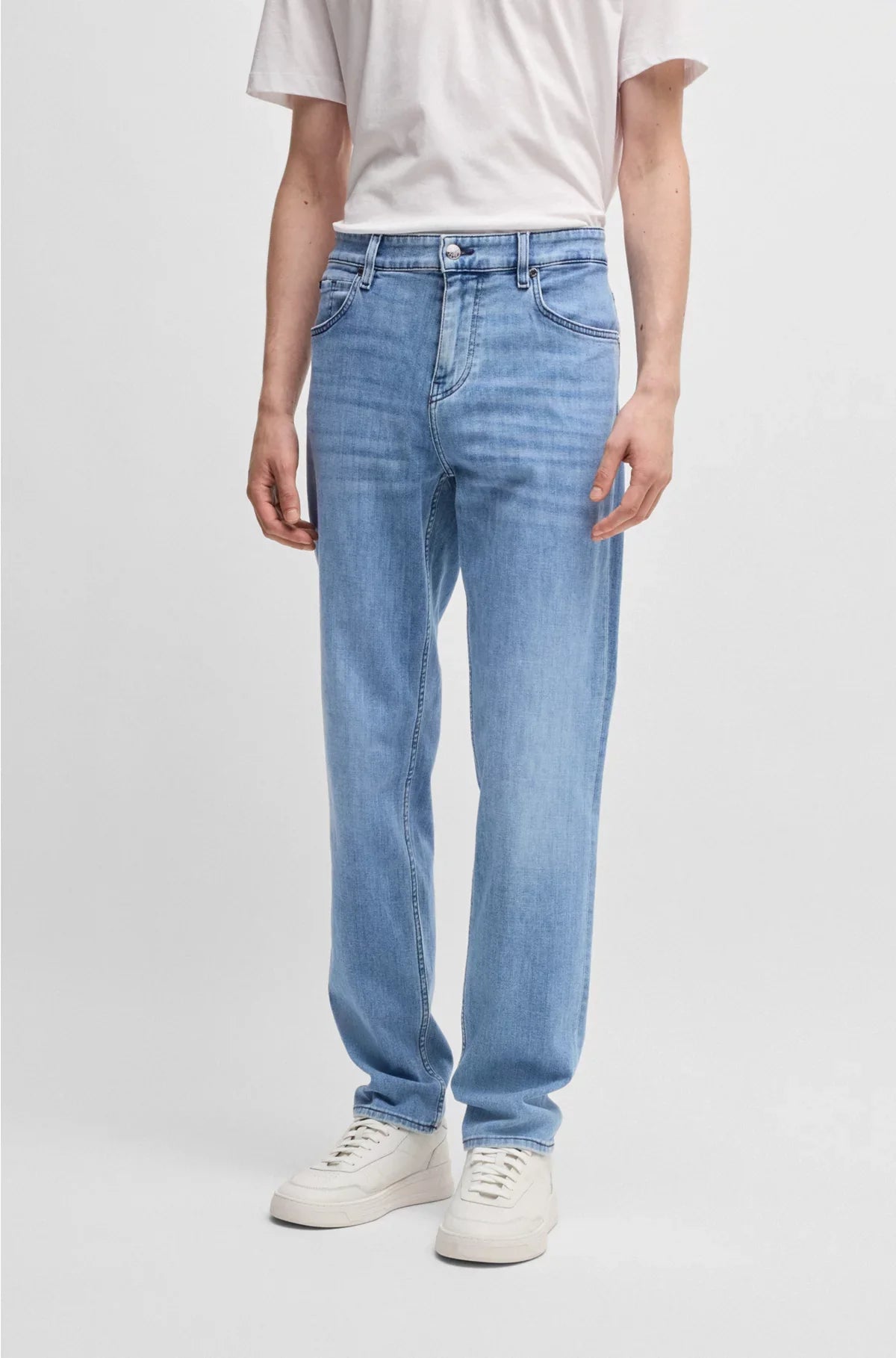 MAINE REGULAR-FIT JEANS IN SUPER-SOFT BLUE DENIM