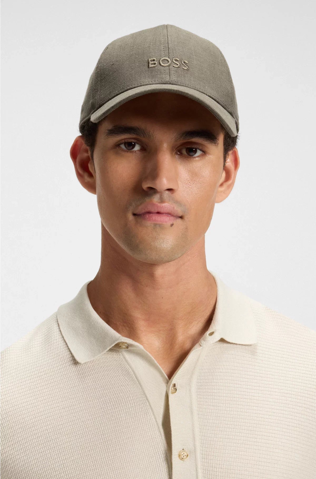 LINEN CAP WITH EMBROIDERED LOGO