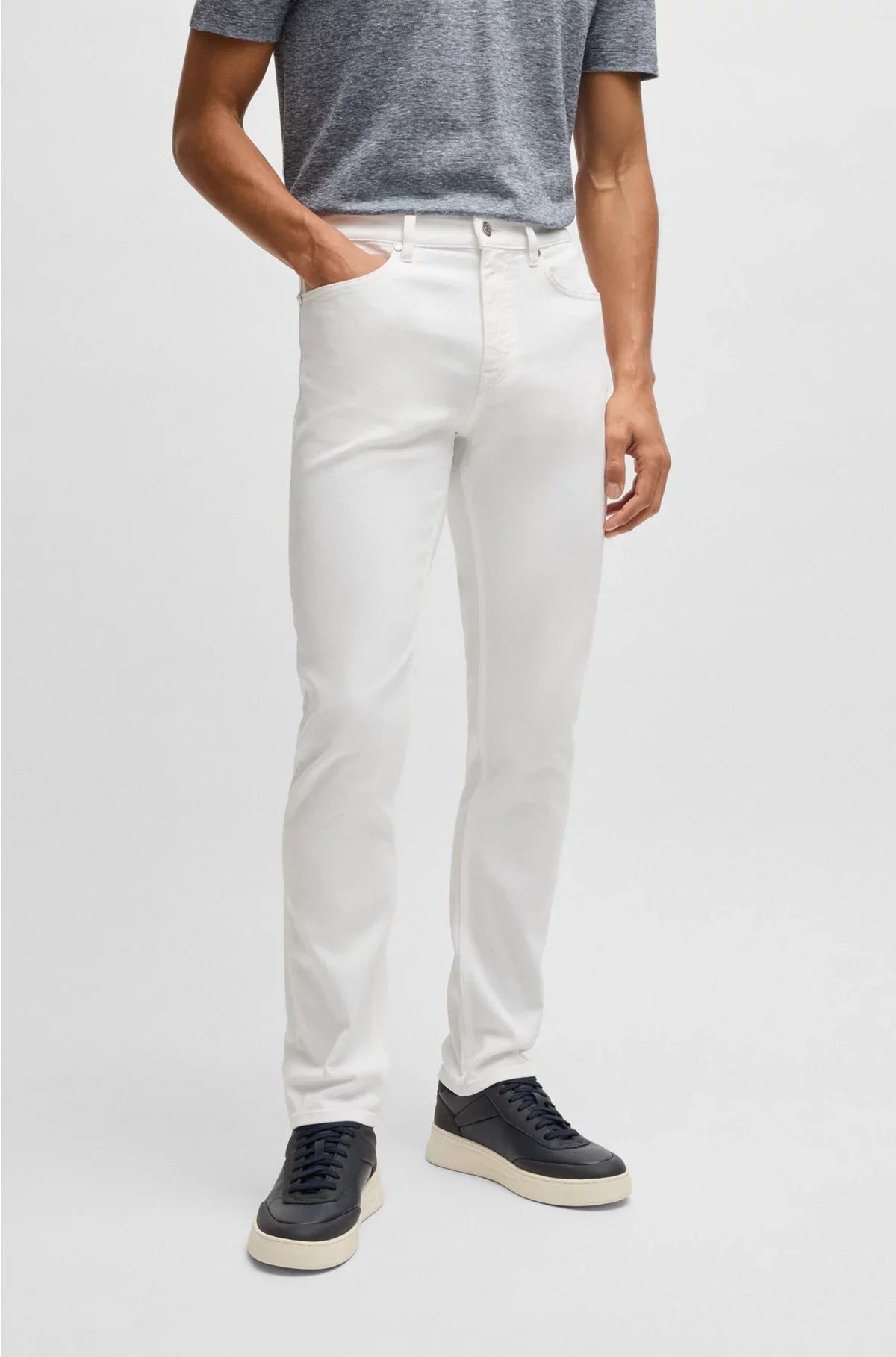 DELAWARE SLIM-FIT JEANS IN WHITE COMFORT-STRETCH DENIM