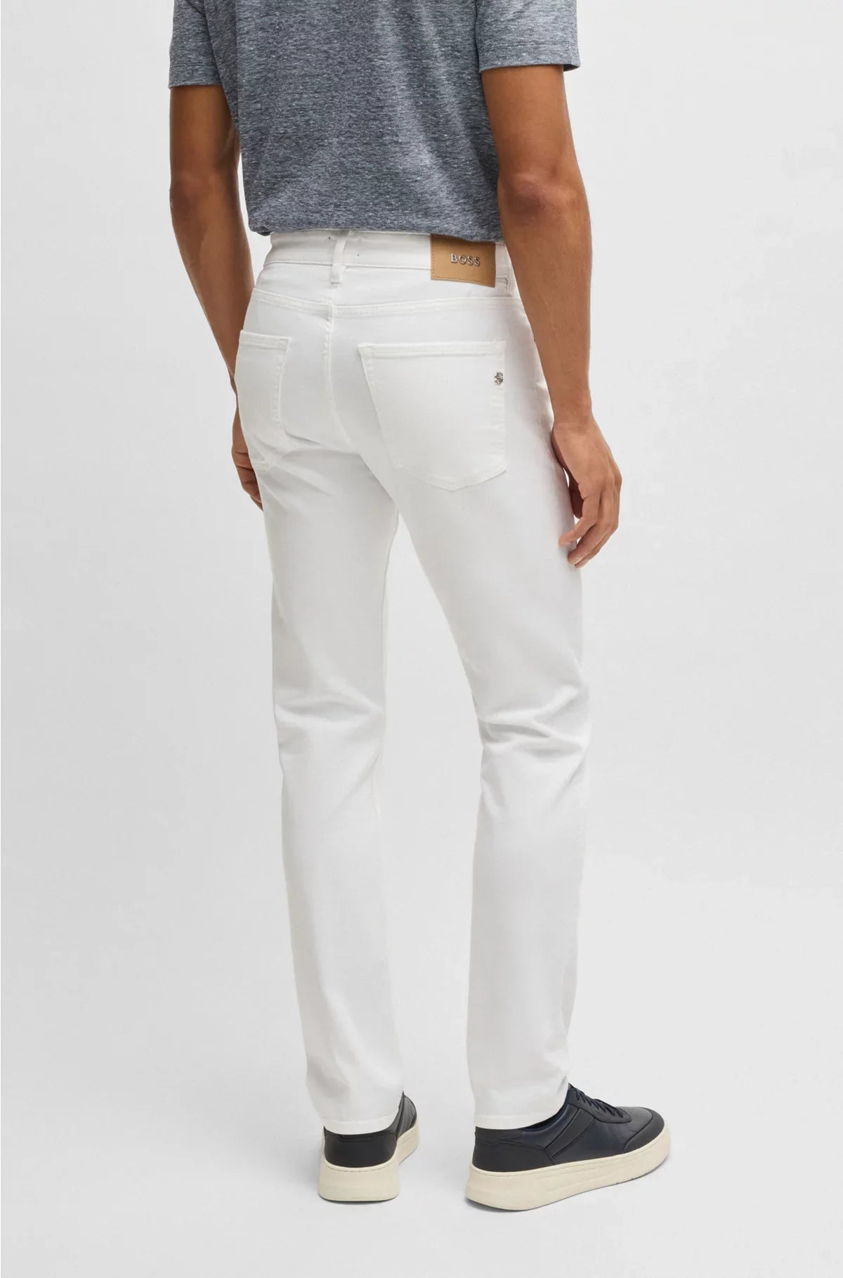 DELAWARE SLIM-FIT JEANS IN WHITE COMFORT-STRETCH DENIM