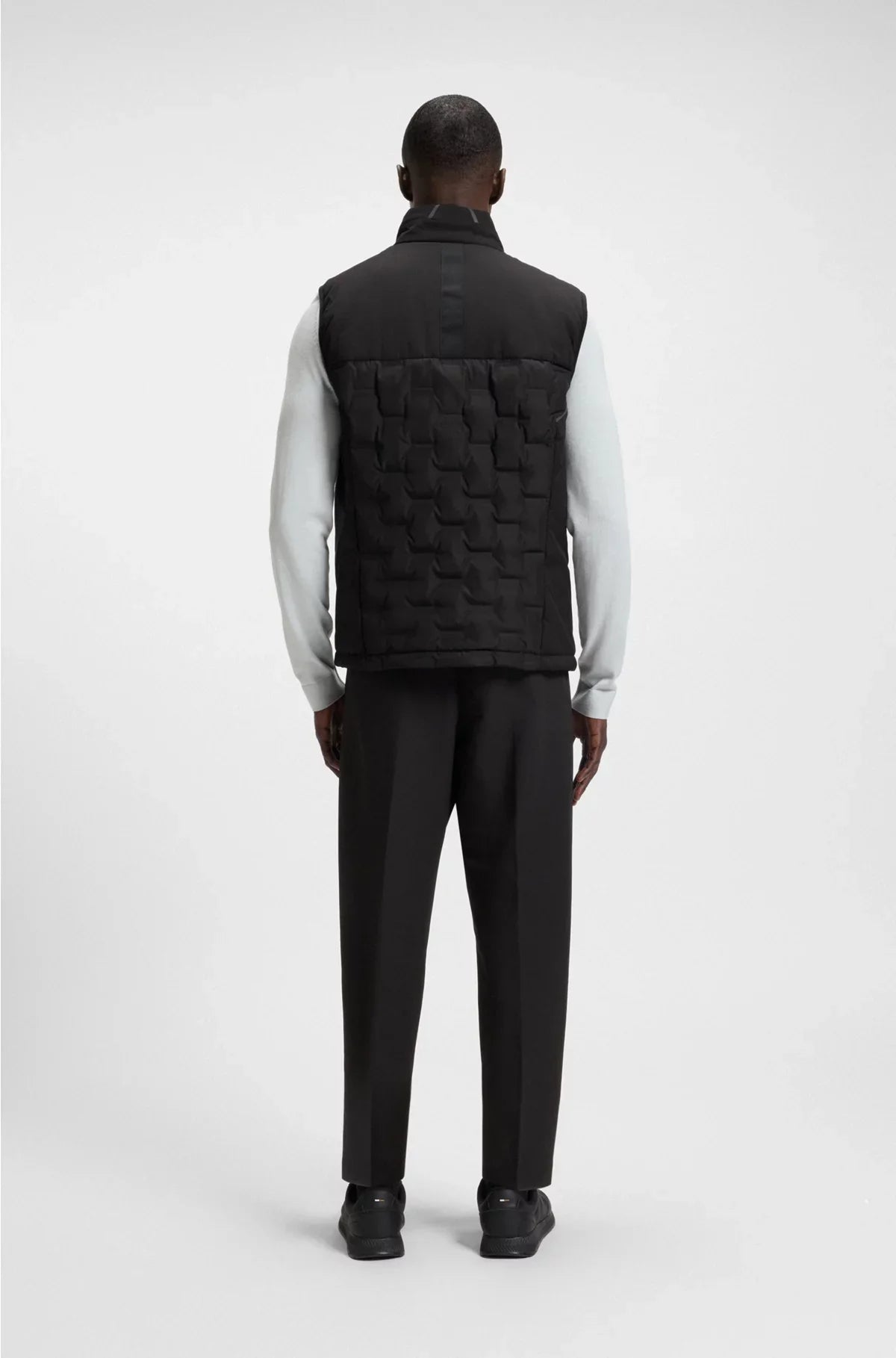 DOWN-FILLED GILET WITH WELDED-LOGO PATTERN