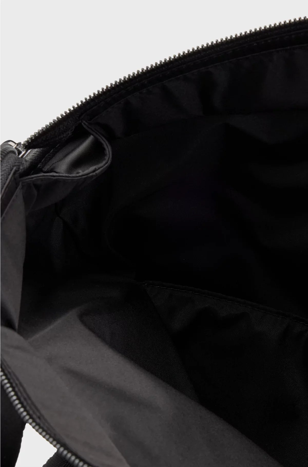 TWIN-POCKET TOTE BAG WITH SHOULDER STRAPS