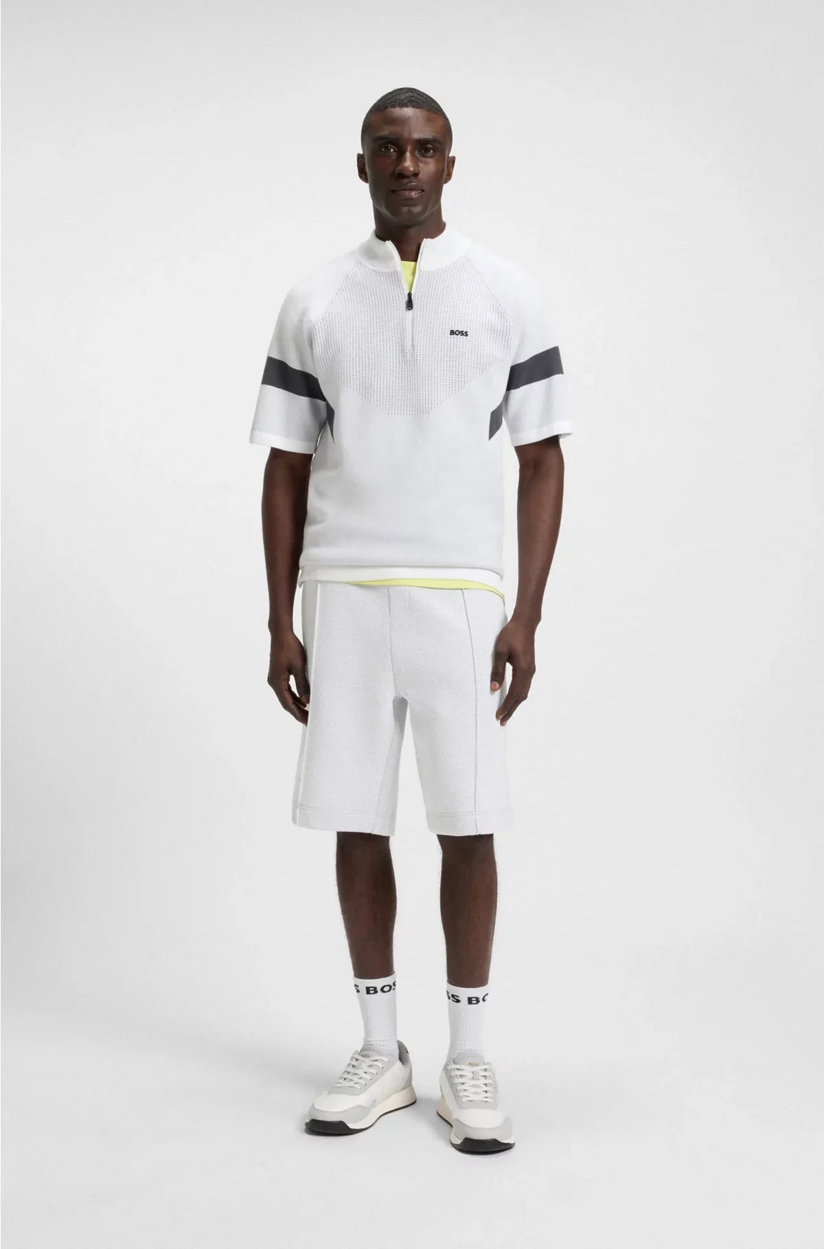 RELAXED-FIT SHORTS IN QUILTED JACQUARD