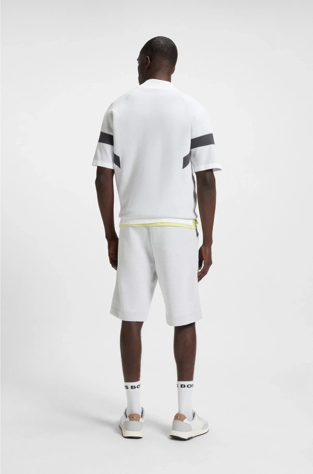RELAXED-FIT SHORTS IN QUILTED JACQUARD