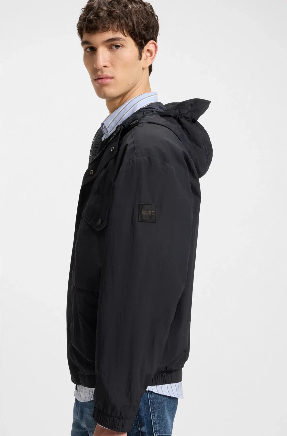 WATER-REPELLENT JACKET WITH HOOD VISOR