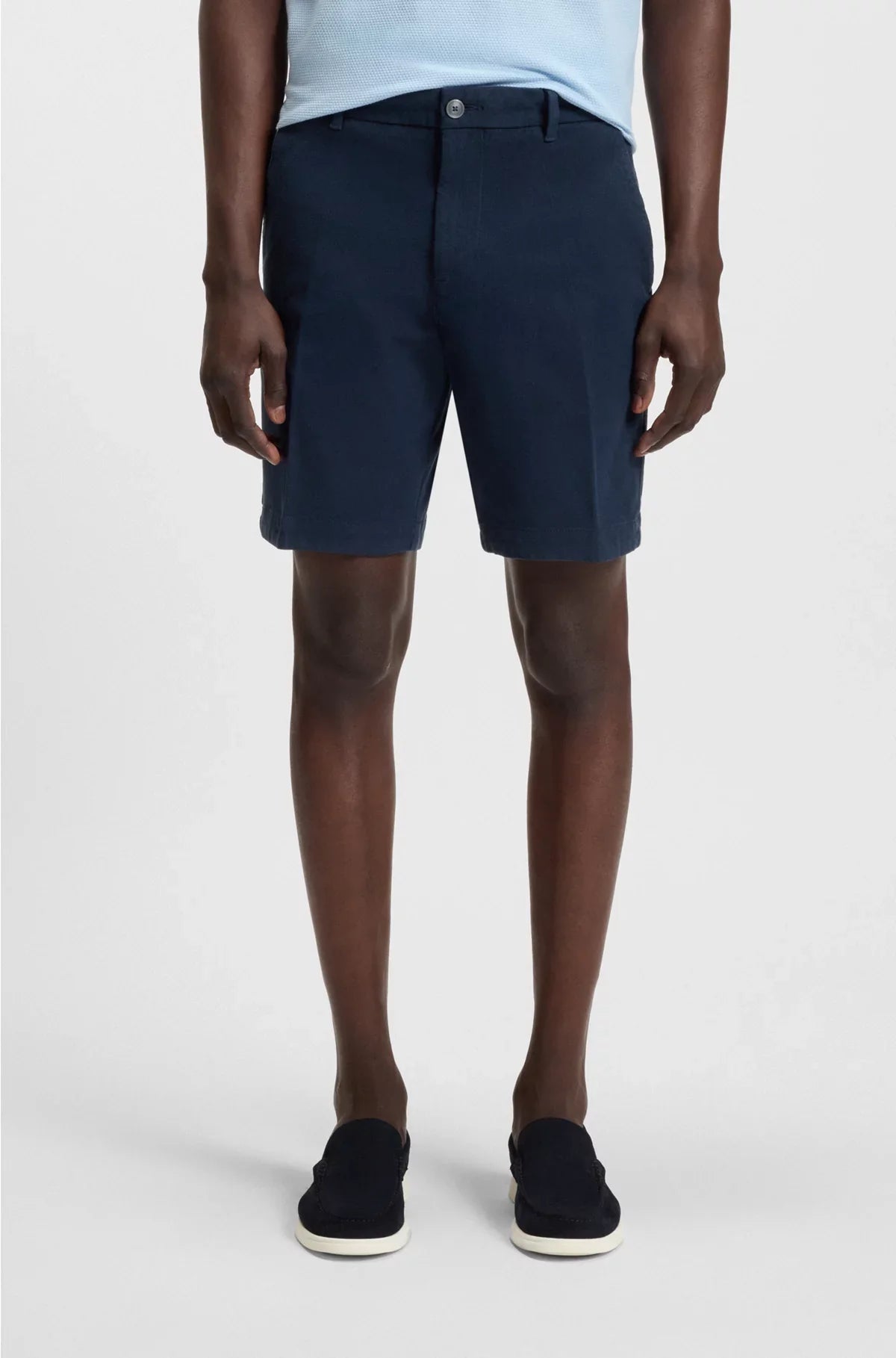 SLIM-FIT SHORTS IN STRUCTURED STRETCH COTTON
