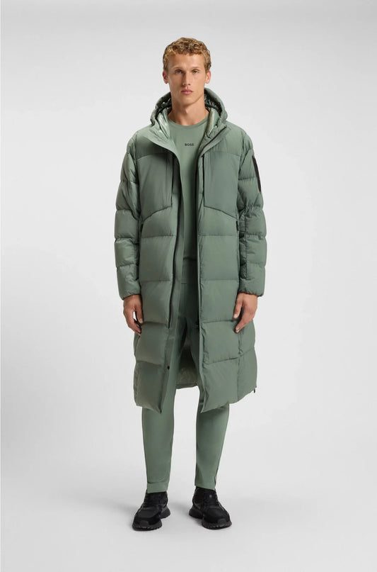 LONG-LENGTH DOWN JACKET IN WATER-REPELLENT STRETCH FABRIC