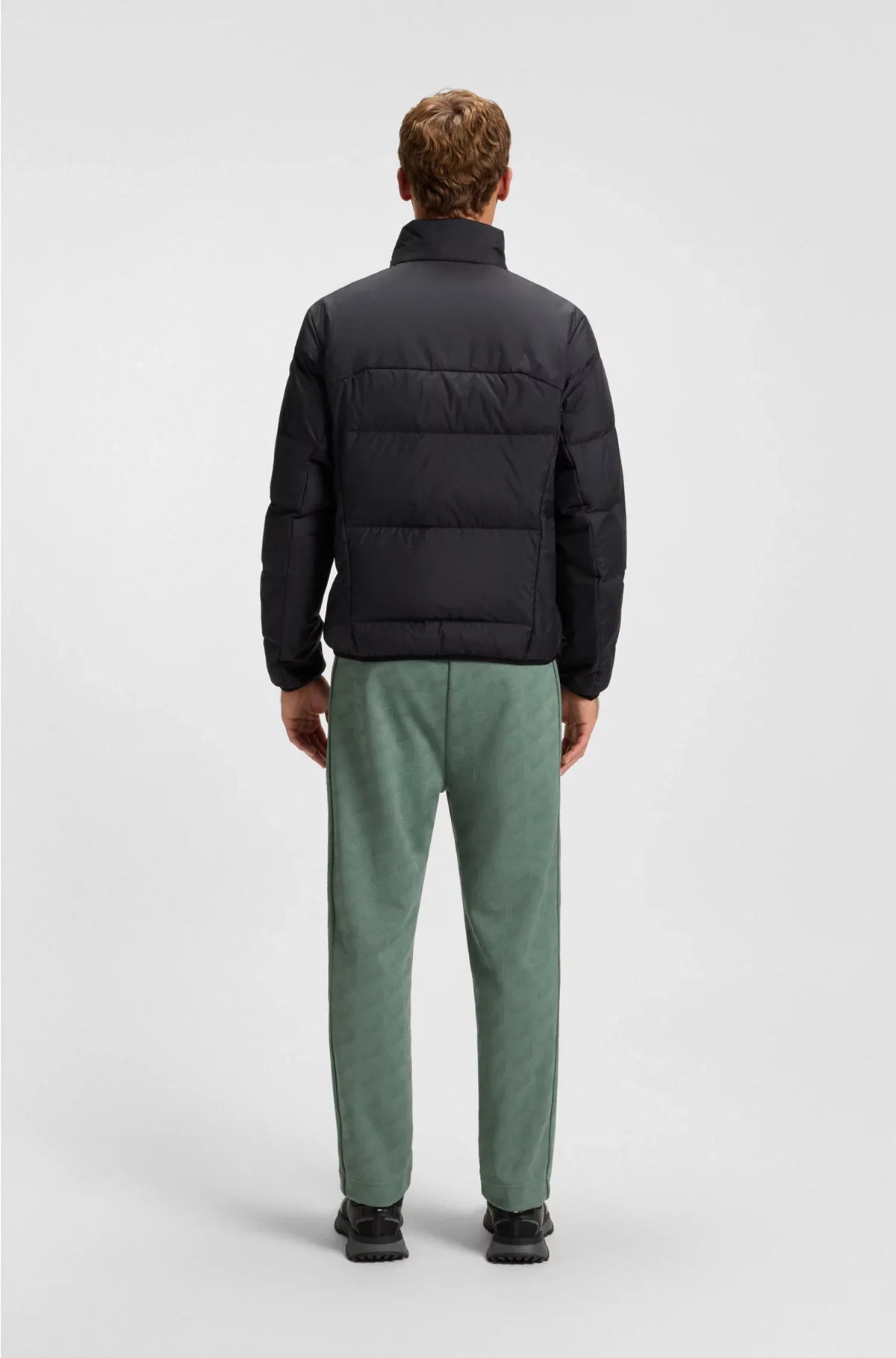 WATER-REPELLENT DOWN JACKET WITH SLEEVE POCKET