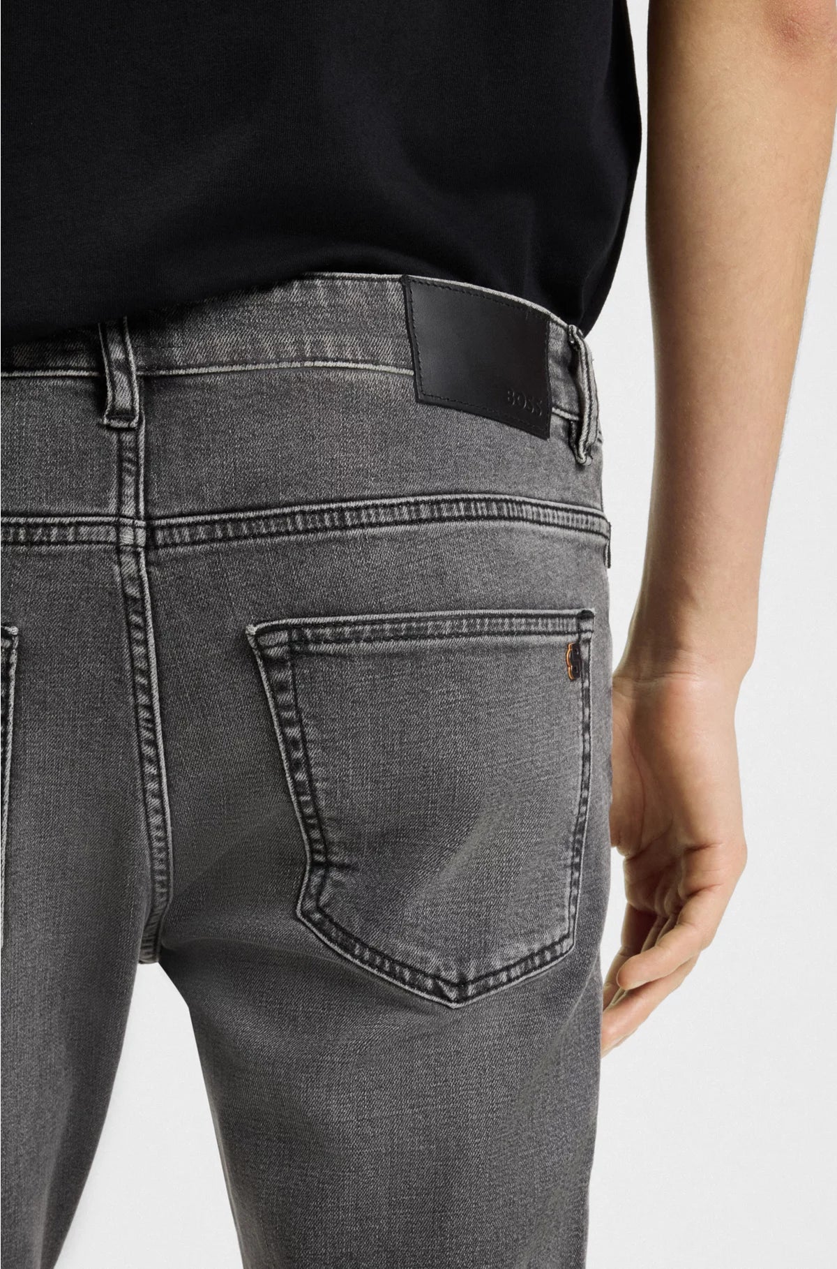 DELAWARE SLIM-FIT JEANS IN GREY COMFORT-STRETCH DENIM